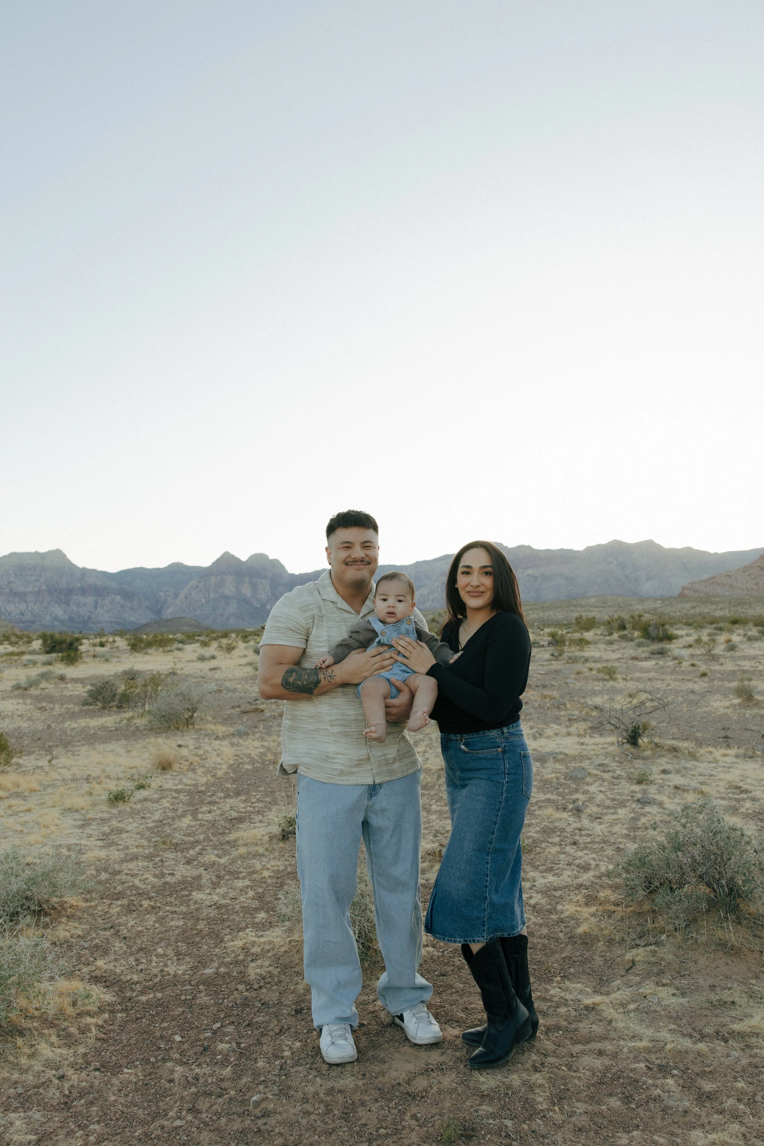 Red Rock Family Portraits | Las Vegas - Meliyah D Photography