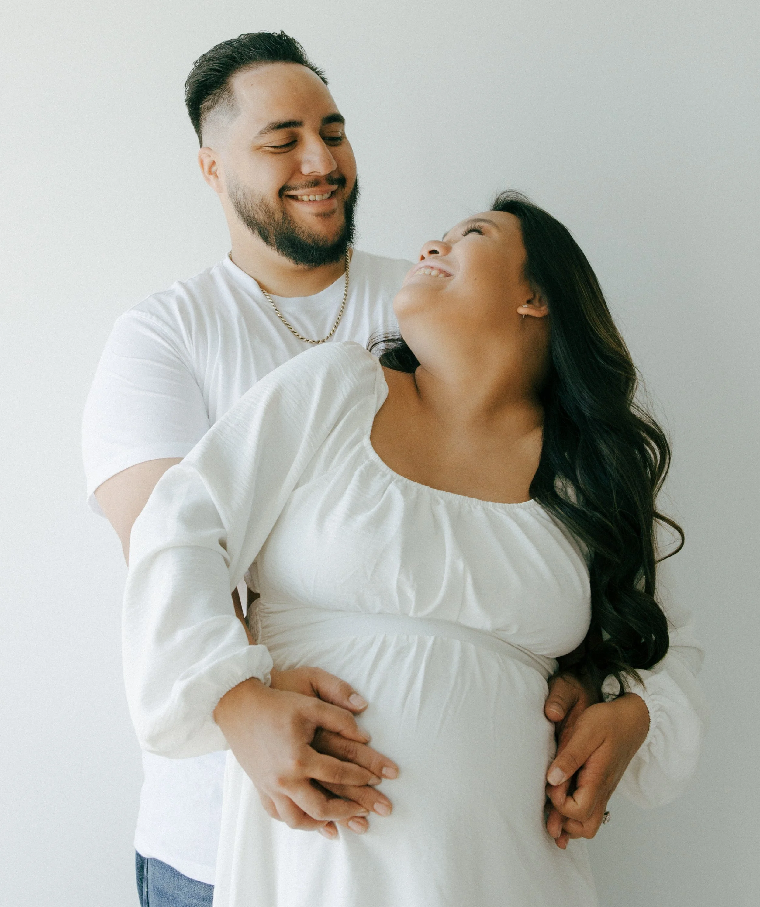 Las Vegas family photos | The White Space LV - Meliyah D Photography