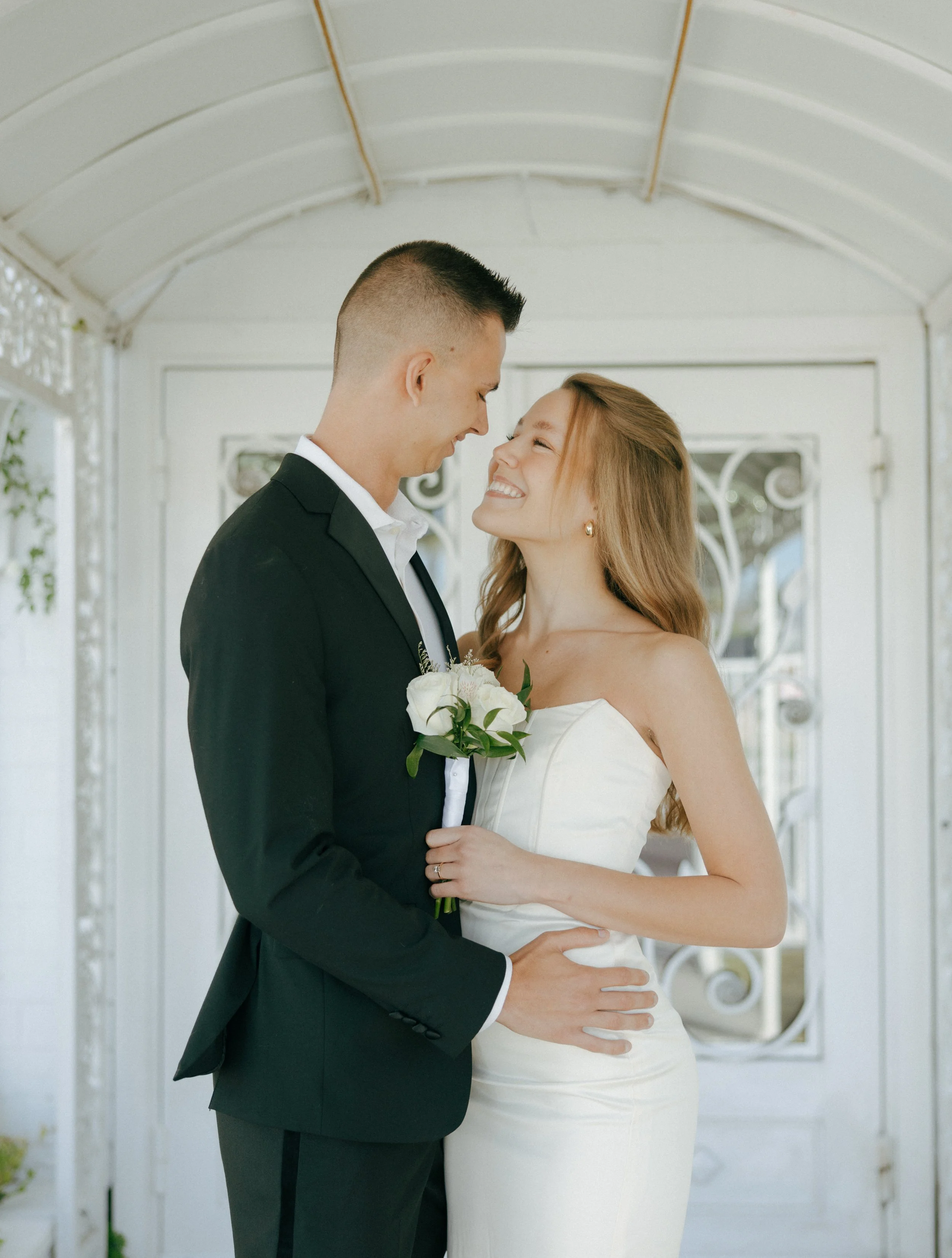 Intimate Elopement photos at The Little White Chapel | Meliyah D Photography