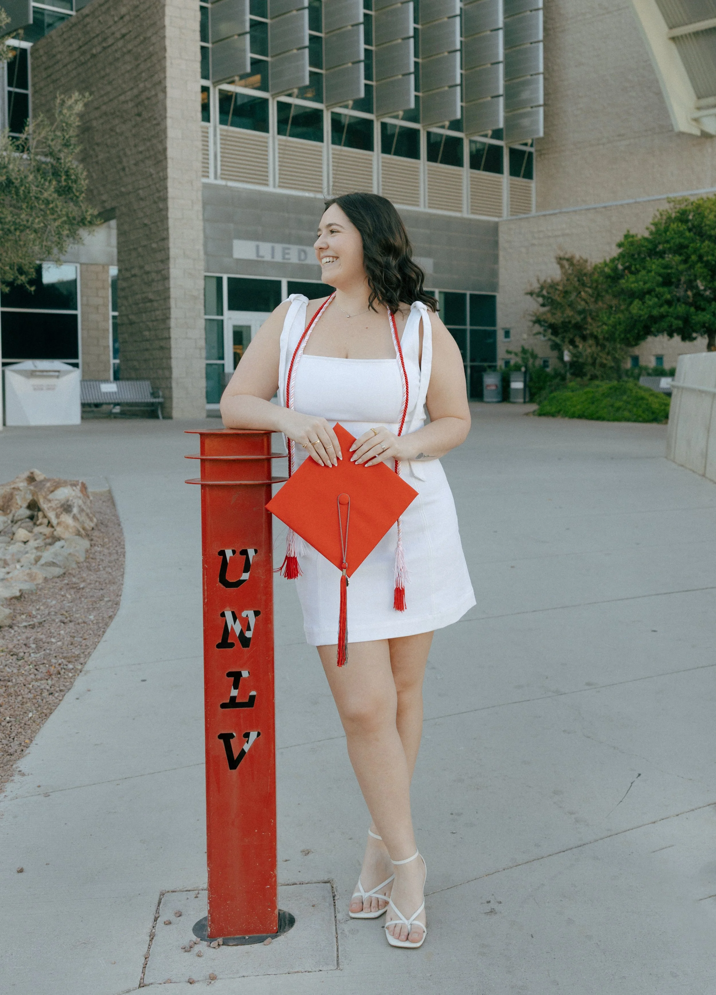UNLV Graduation Photos | Las Vegas - Meliyah D Photography 