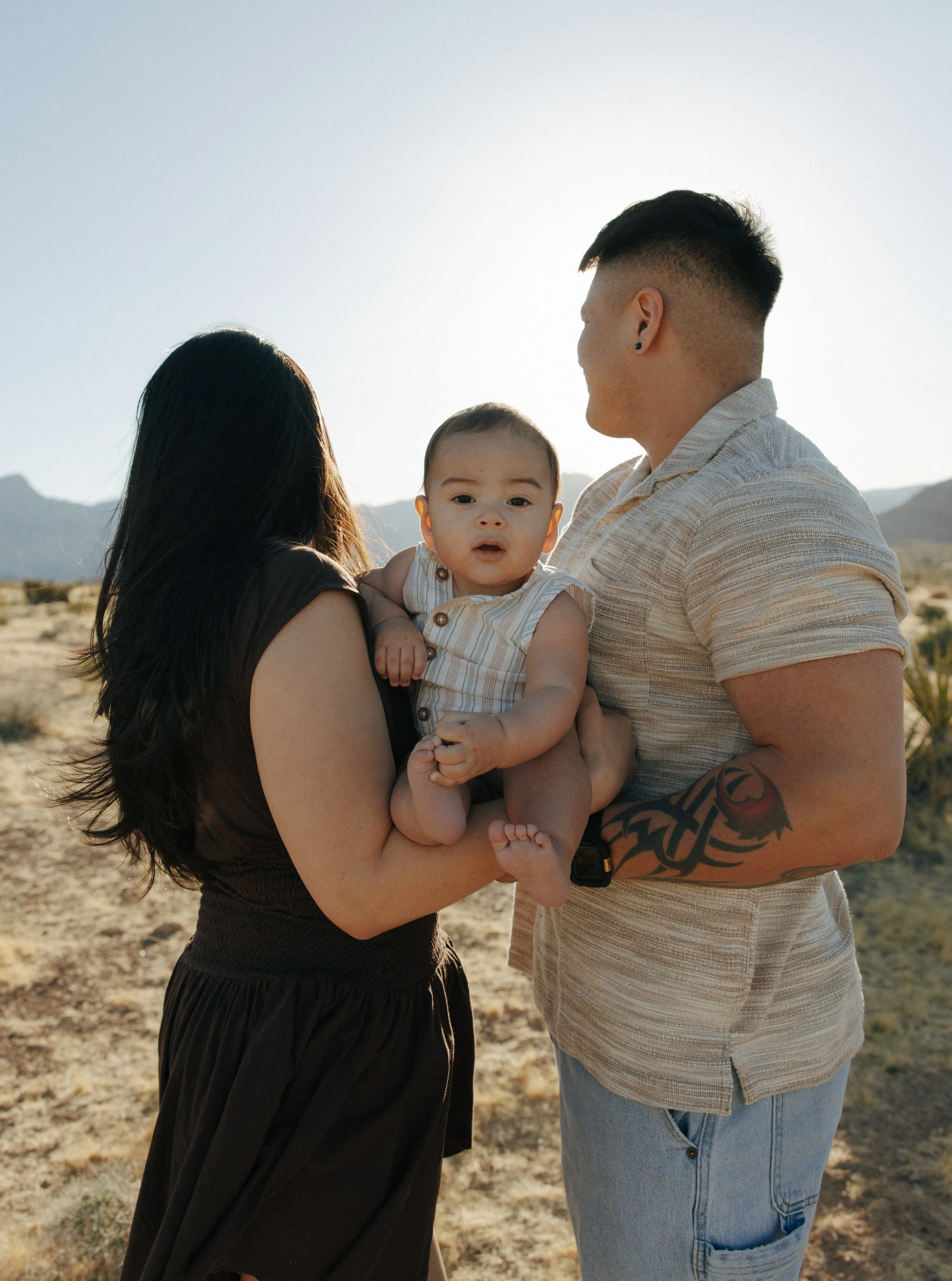 Red Rock Family Portraits | Las Vegas - Meliyah D Photography