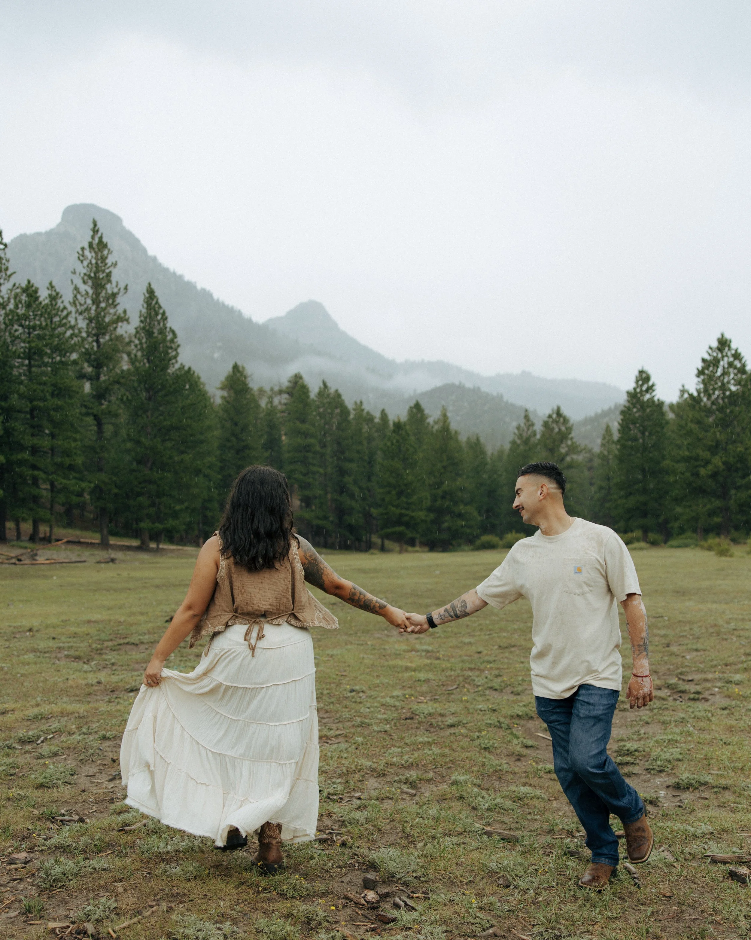 Oregon Elopement Photographer | Meliyah D Photography