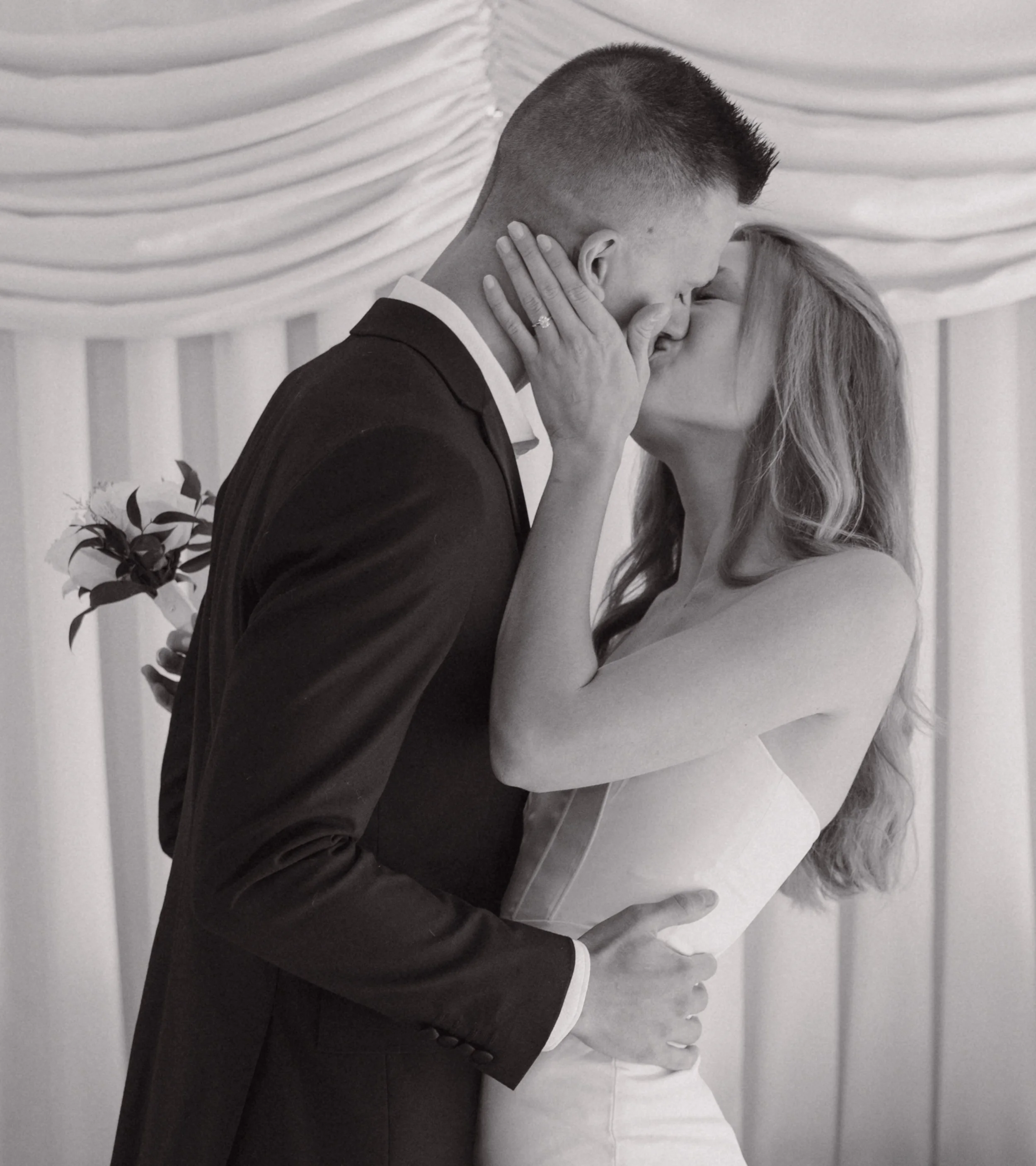 Intimate Elopement photos at The Little White Chapel | Meliyah D Photography