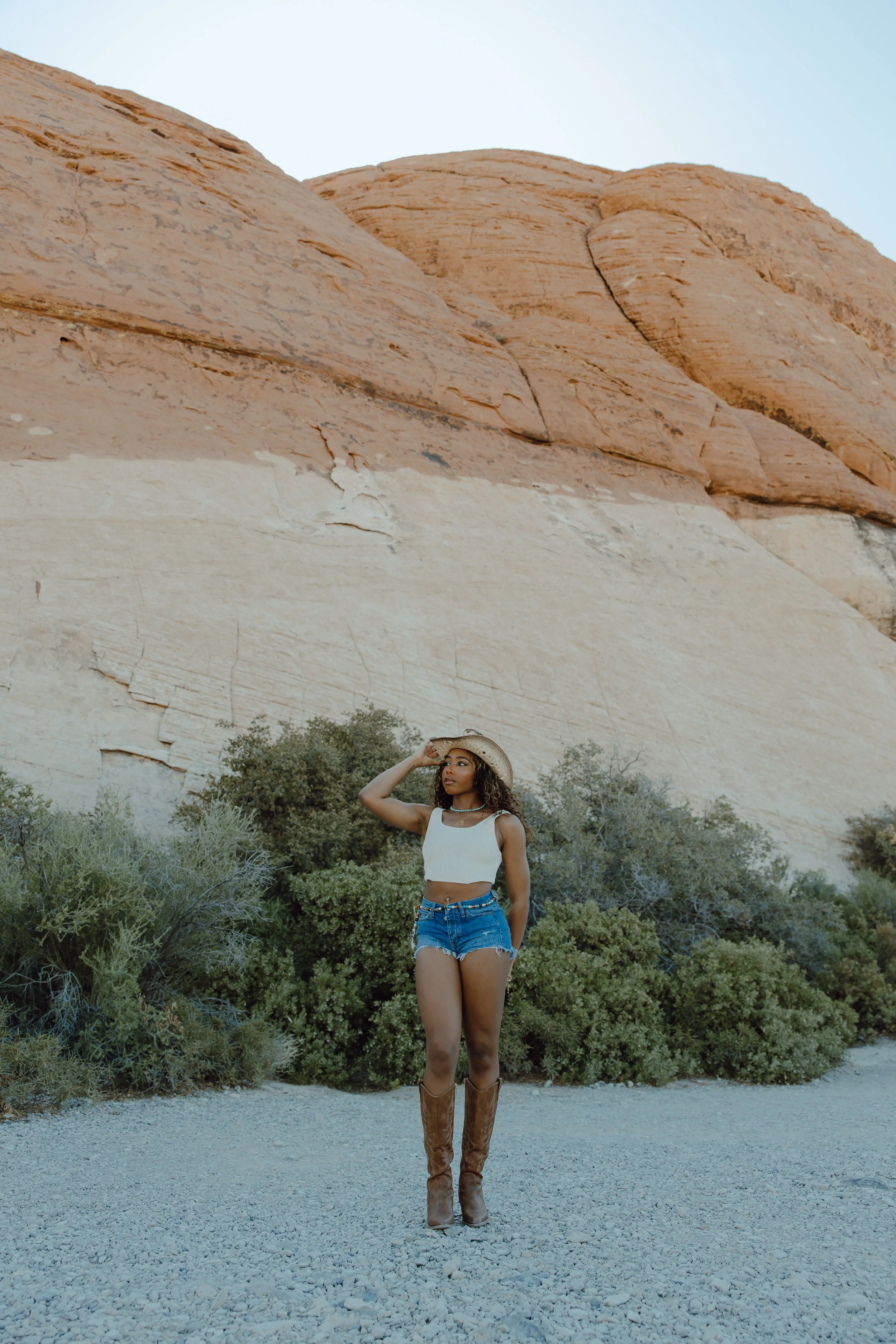 Las Vegas boho portrait session at Red Rock | Meliyah D Photography