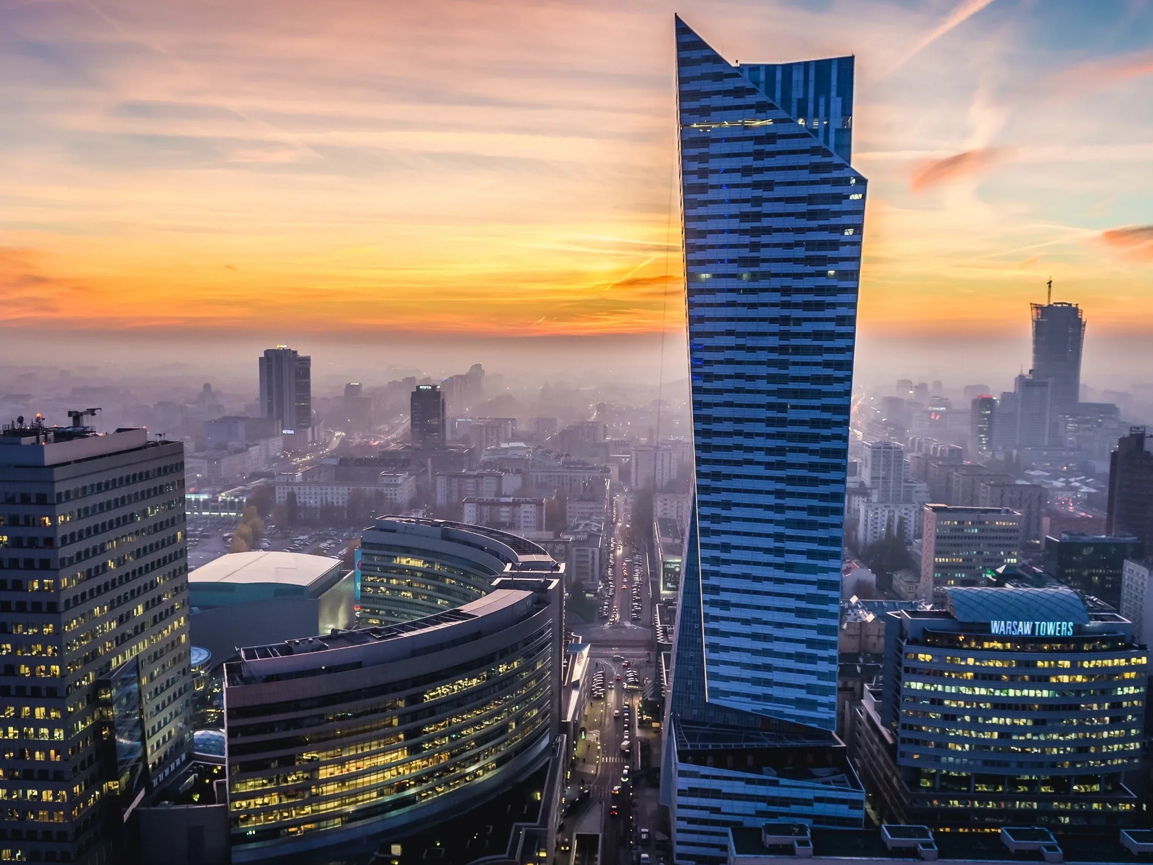 A-Turkish-billionaire-at-the-top-of-Zlota-44-New.webp.webp