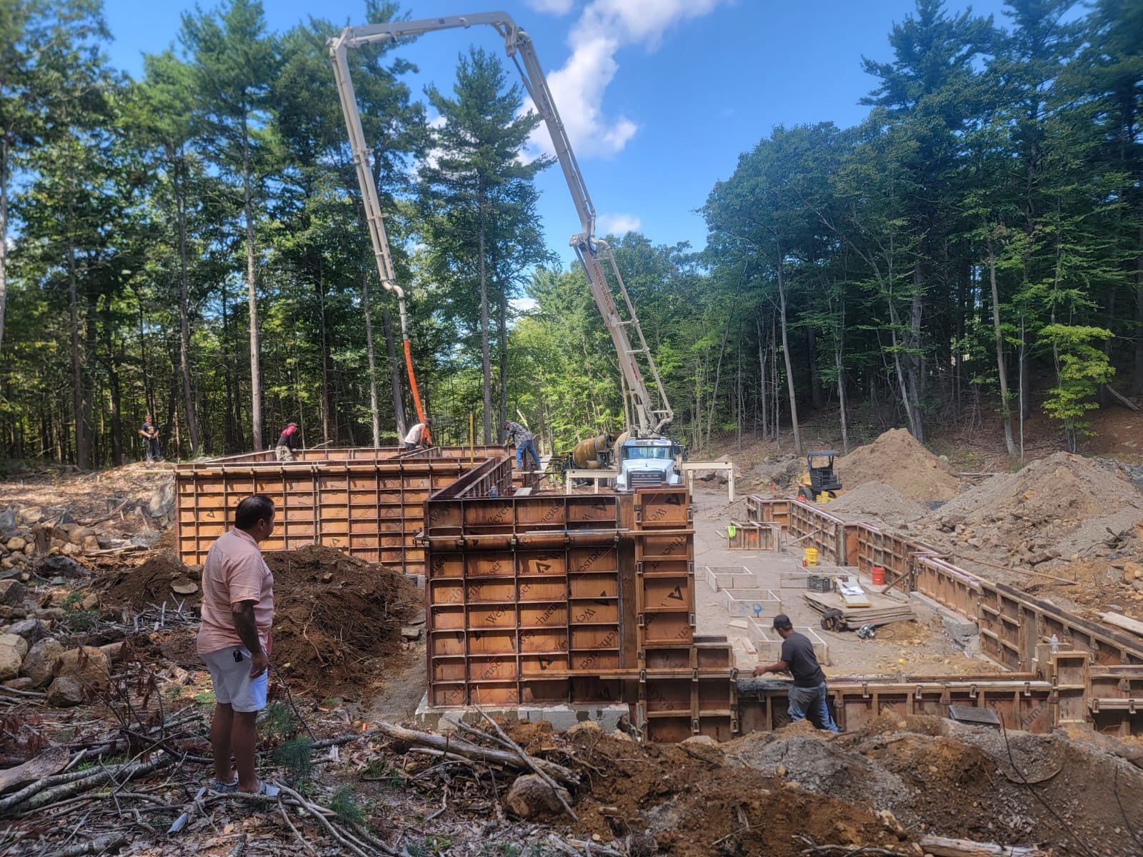 WhatsApp Image 2025-09-25 at 07.28.02_fe8c8204.jpg