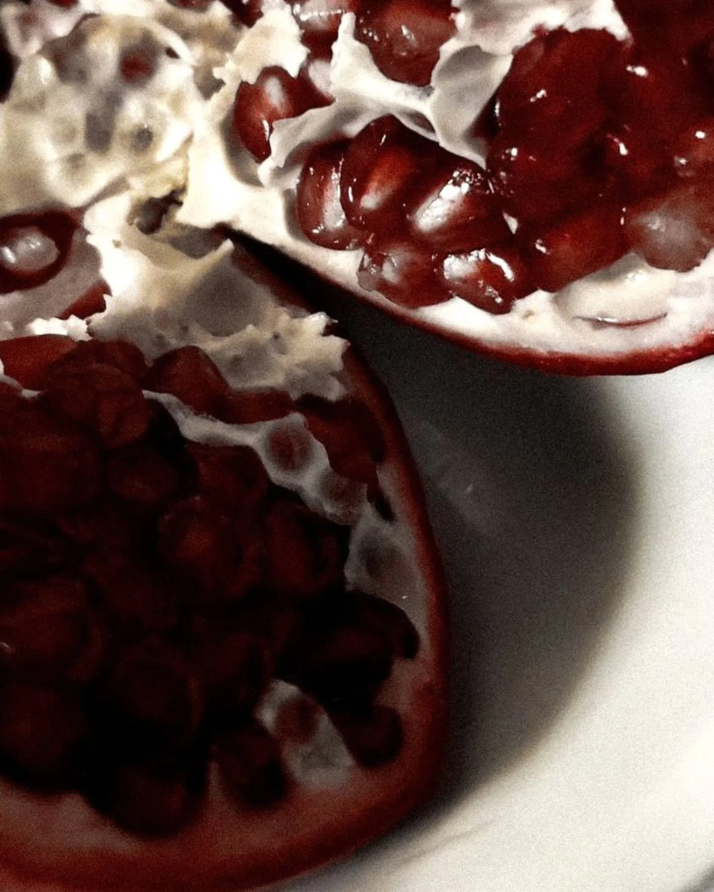 Do you like pomegranates? 👀

I certainly do.