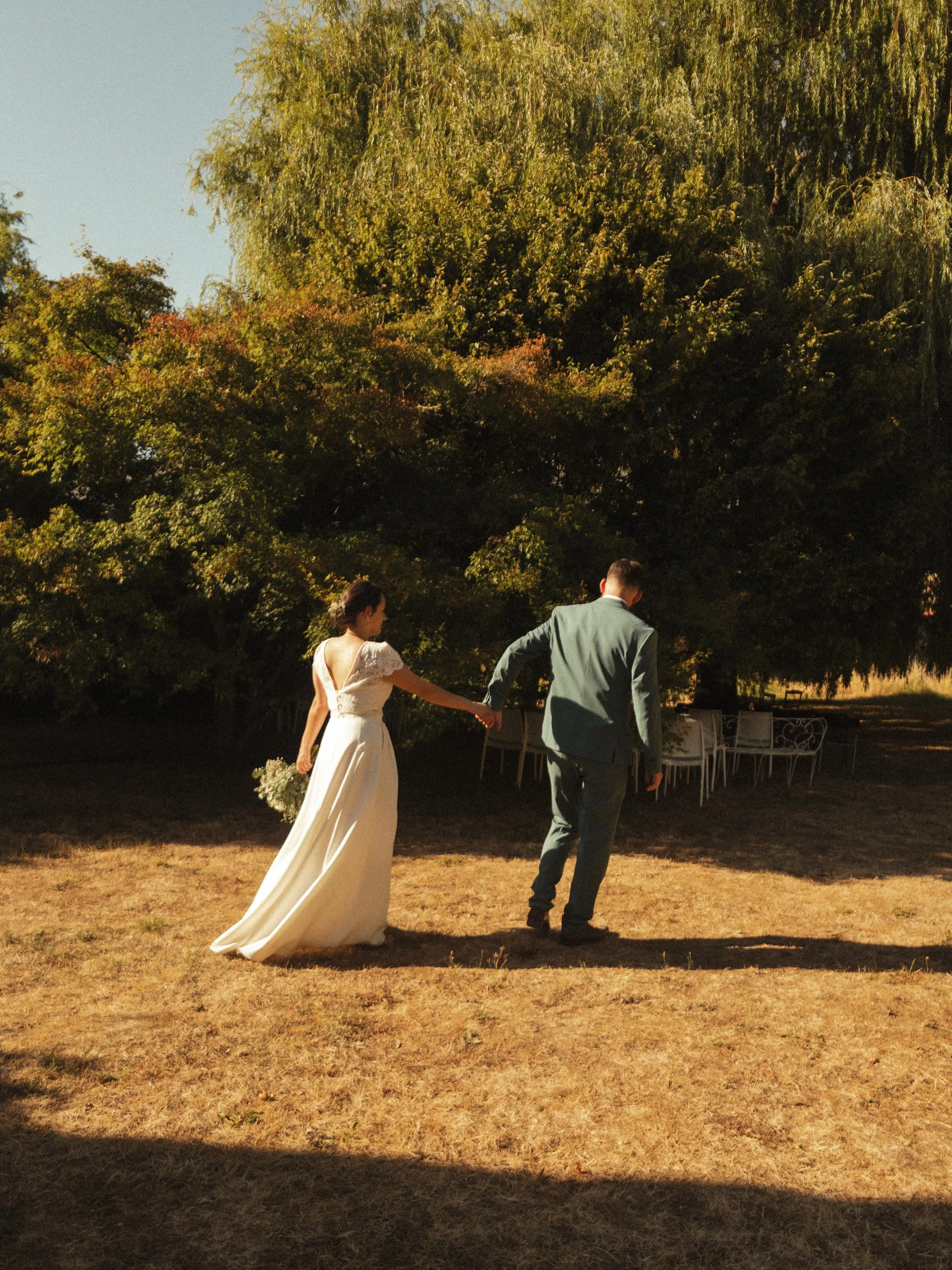☀️☀️

#PhotographeMariage
#ProvenceWedding
#PhotographeProvence
#WeddingPhotographer
#mariageprovence