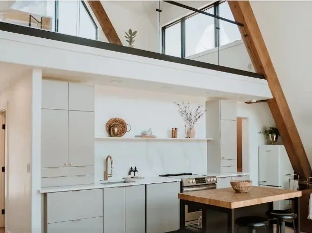 interior A.jpg