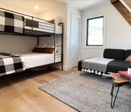 interior bunks.jpg