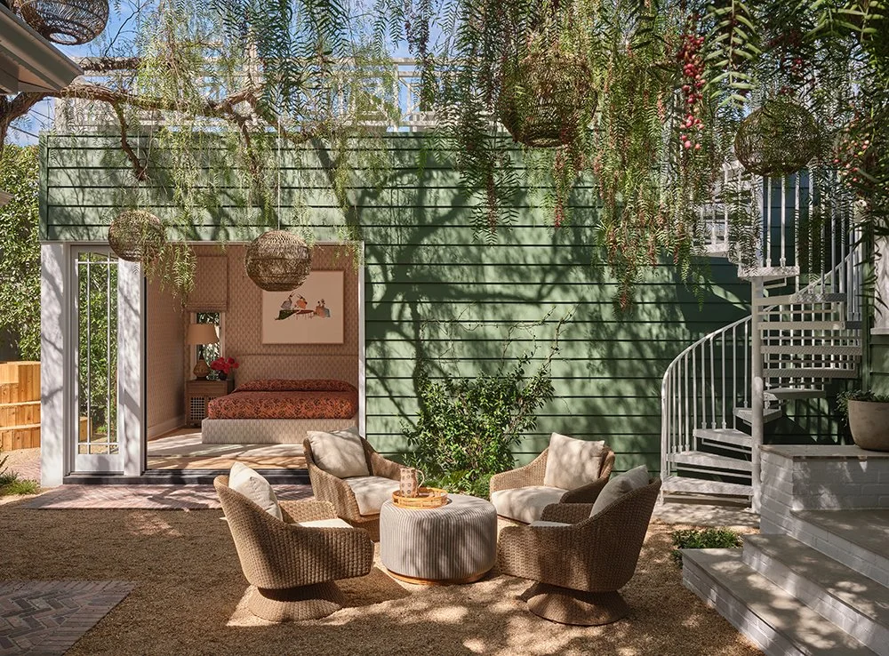 raychel-wade-design-outdoor-living-lulu-and-georgia-pepper-tree-hollywood.jpg