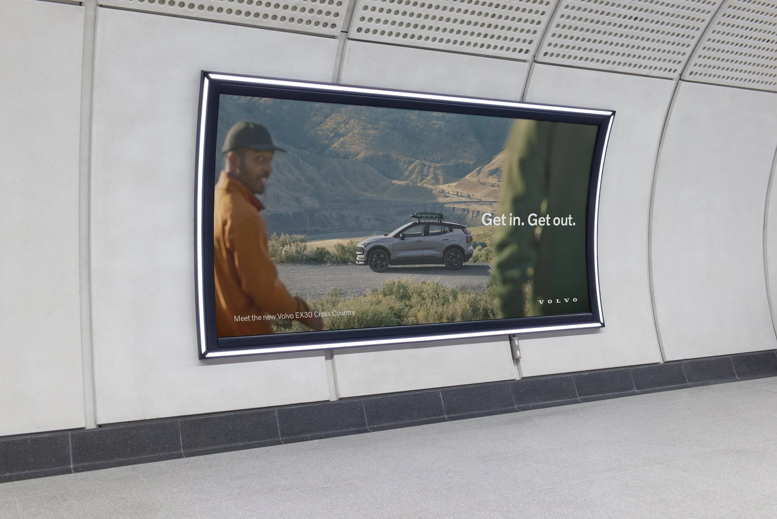 EX30CC_OOH-2.jpeg