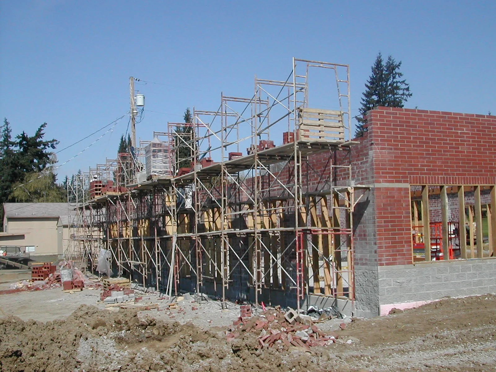 Hughes News Spring 04 004.jpg