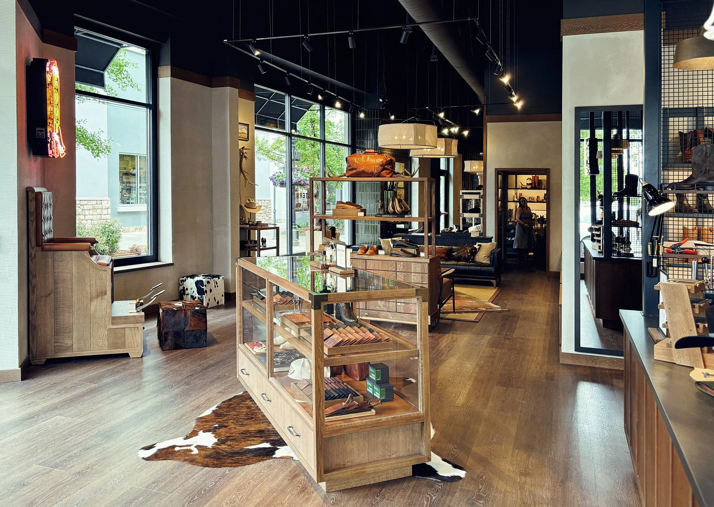 5-JHC-construction- tecovas-bridgeport-village-exterior-hero-storefront.jpg