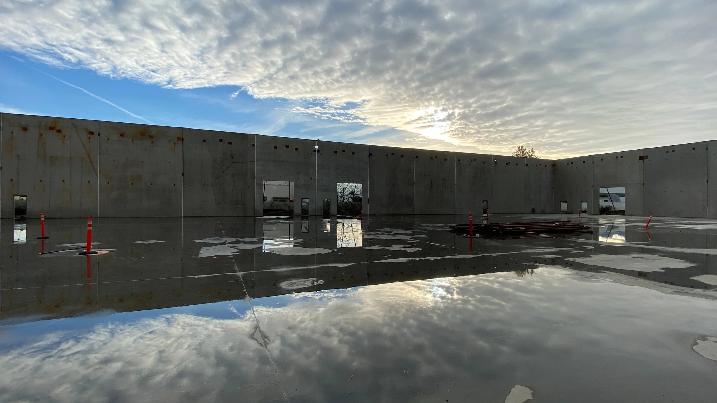 Ramsey Concrete Tilt Building Industrial Construction by JHC Companies in Portland Oregon Walls 12.jpg
