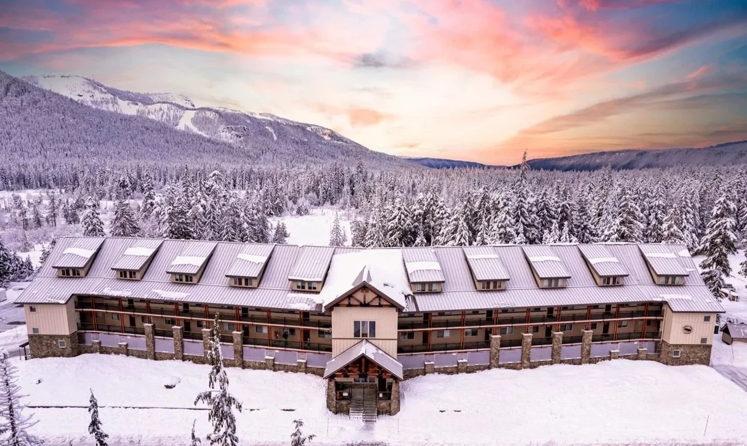 2015 Golden Poles Chalets (Fire Restoration)