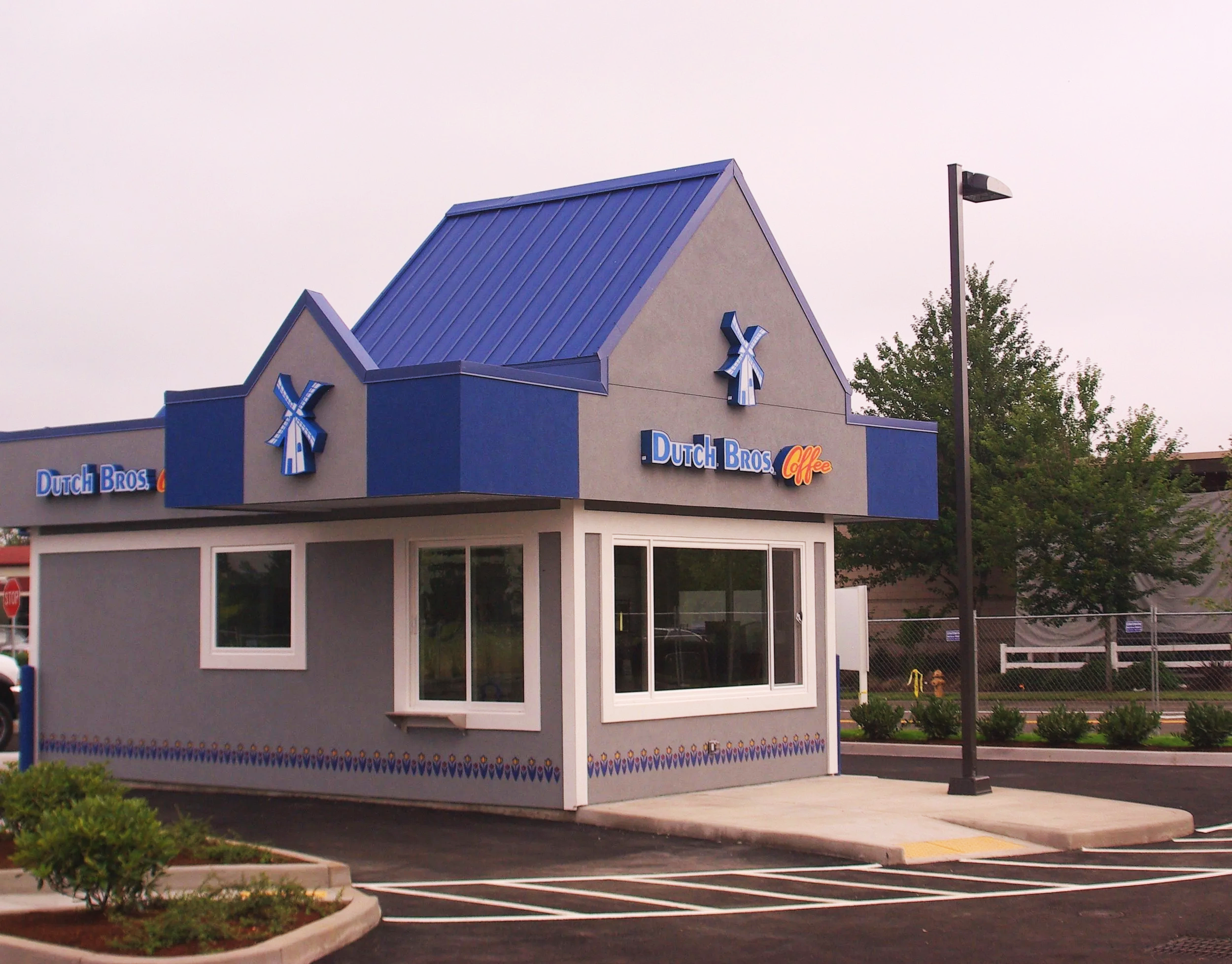 2008 - 2017 Dutch Bros (17 Projects)