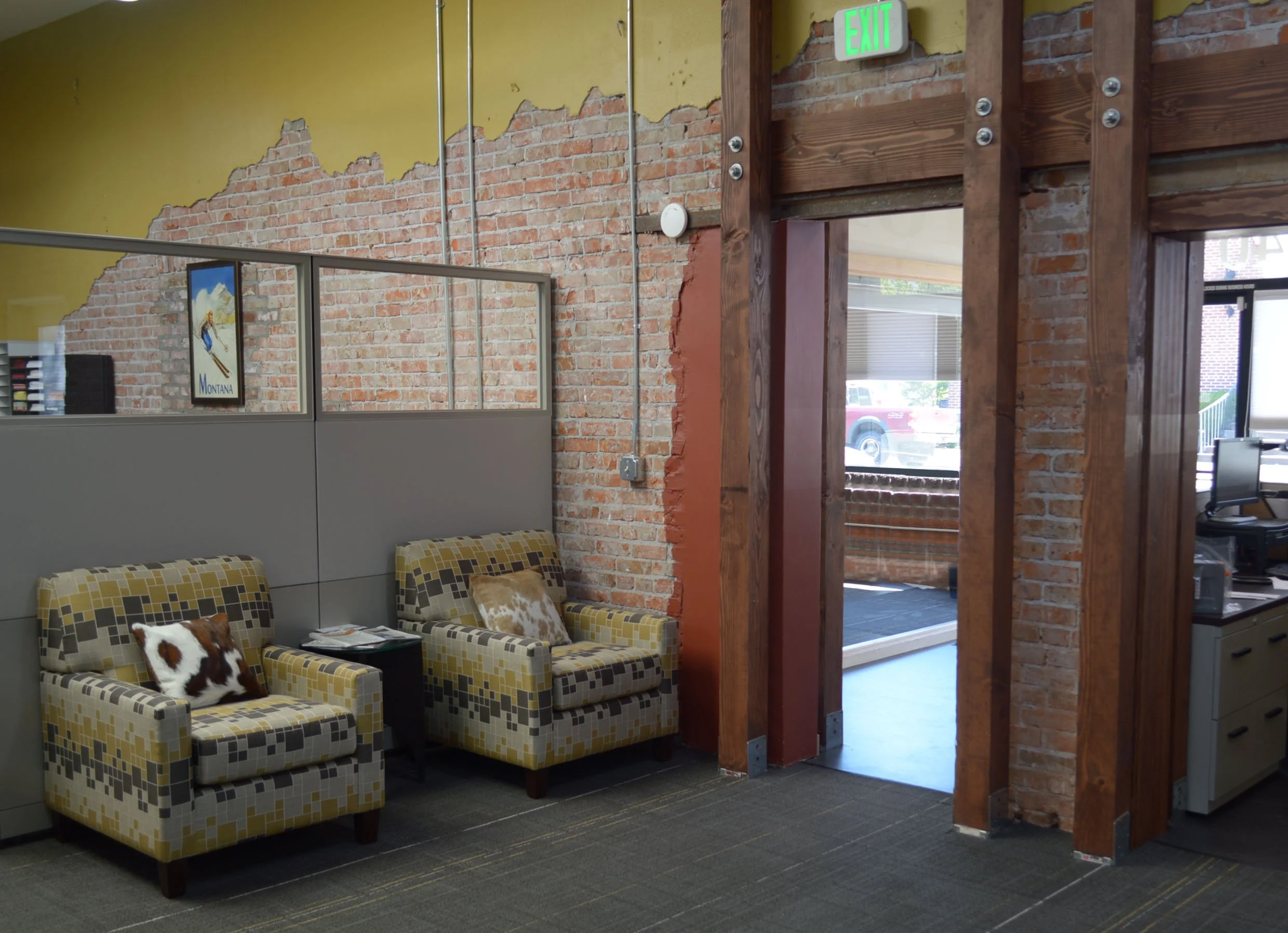 Springs Office to Lobby.jpg