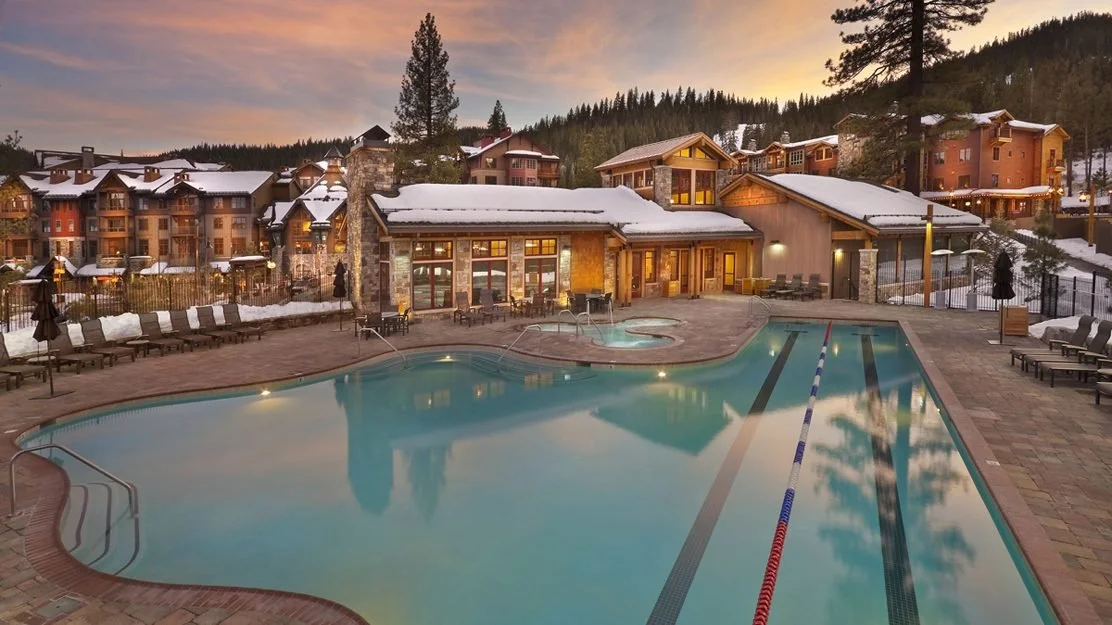 2004 Collins Lake Resort (25 Buildings)