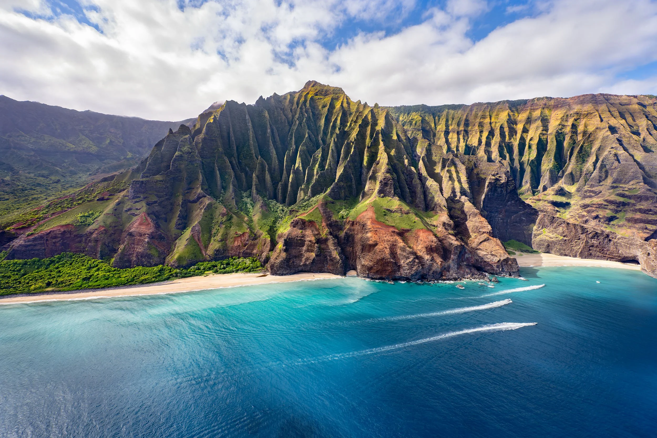 The Nā Pali Coast of Kauaʻi — Wild Beauty, History, and Fine Art Photography