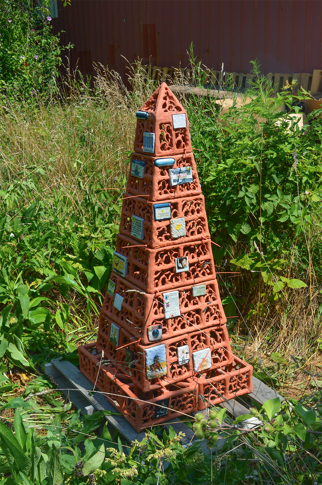 obelisk3.png