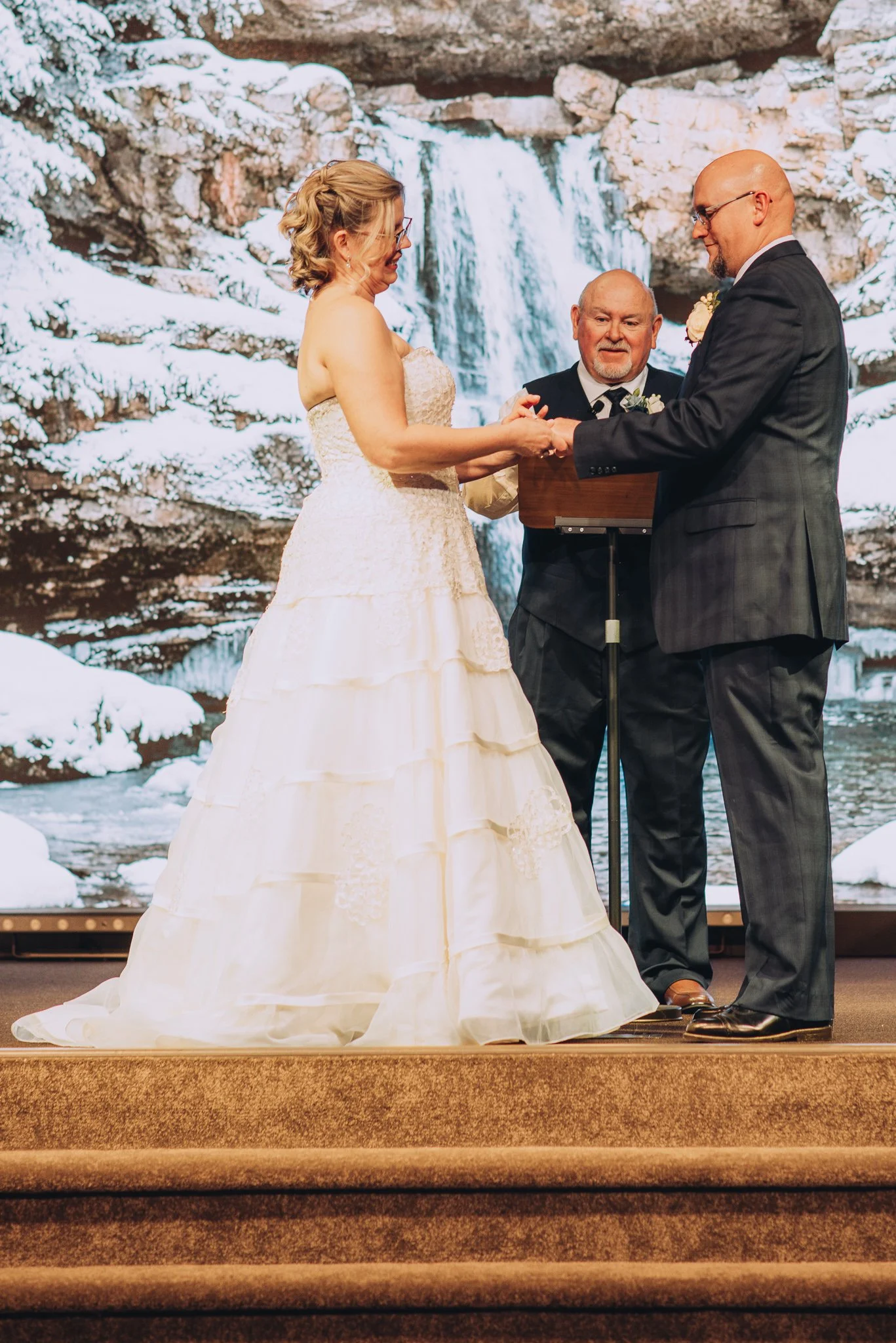 SteveRobinWeddingDIGITAL-54.jpg