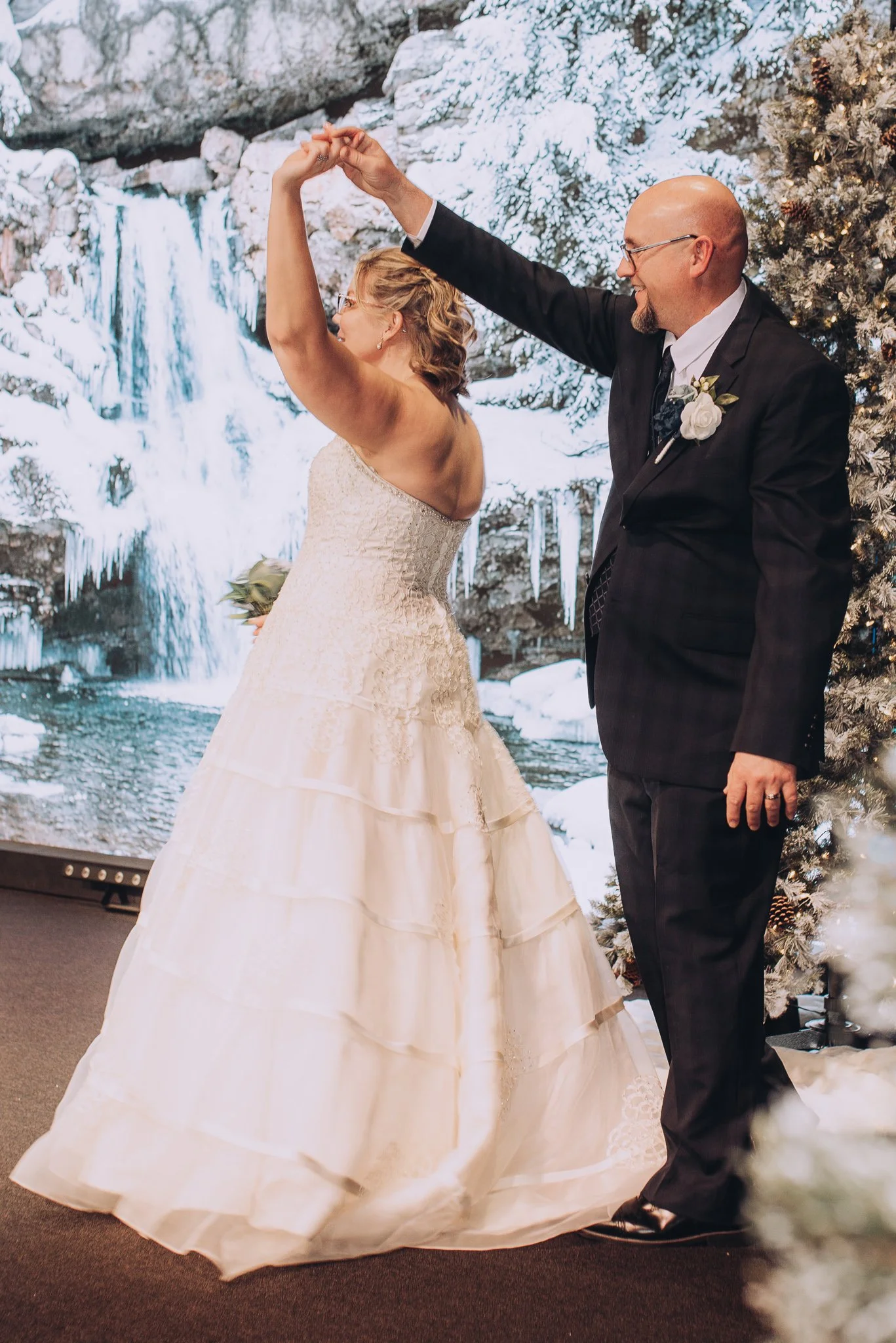 SteveRobinWeddingDIGITAL-110.jpg