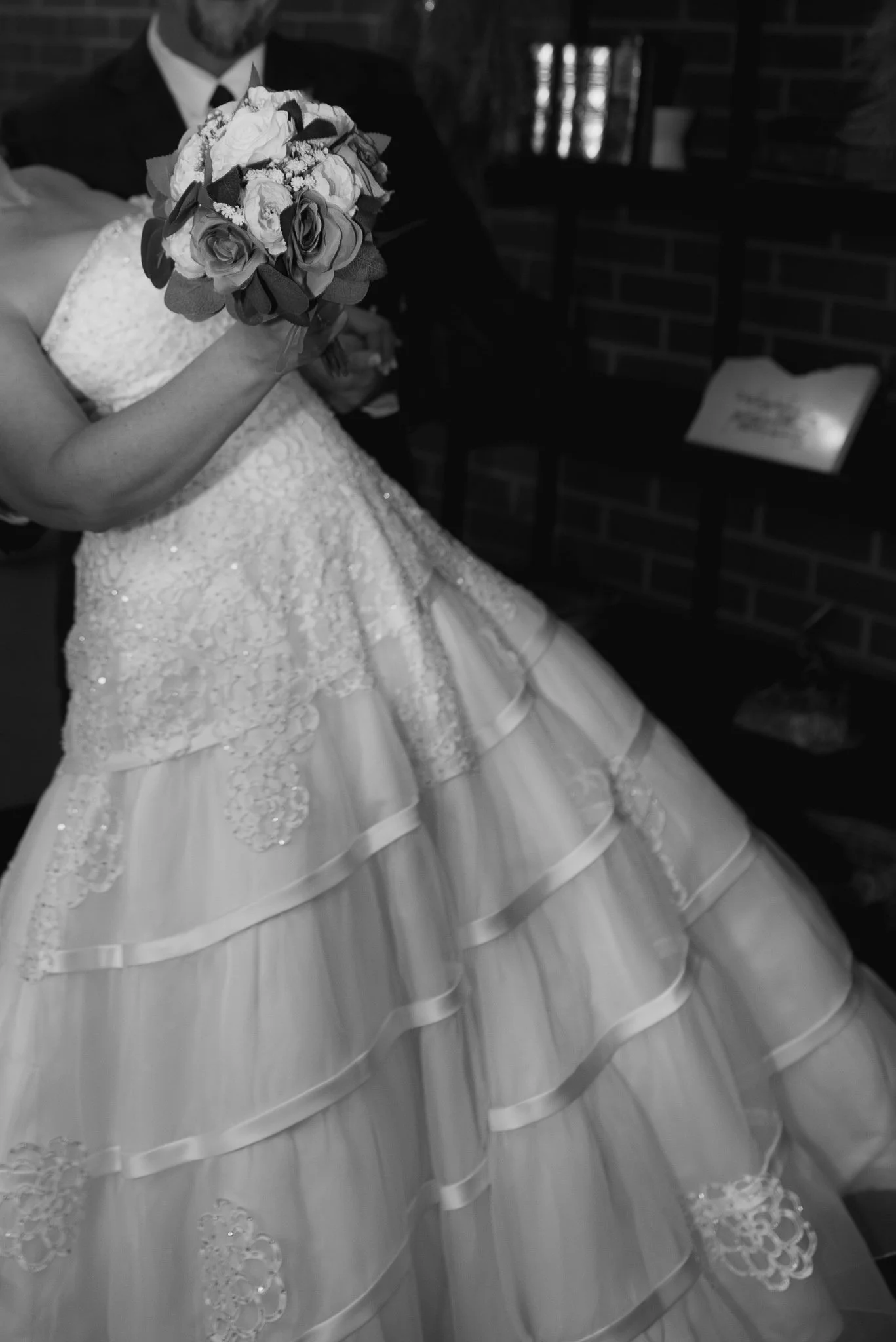 SteveRobinWeddingDIGITAL-131.jpg