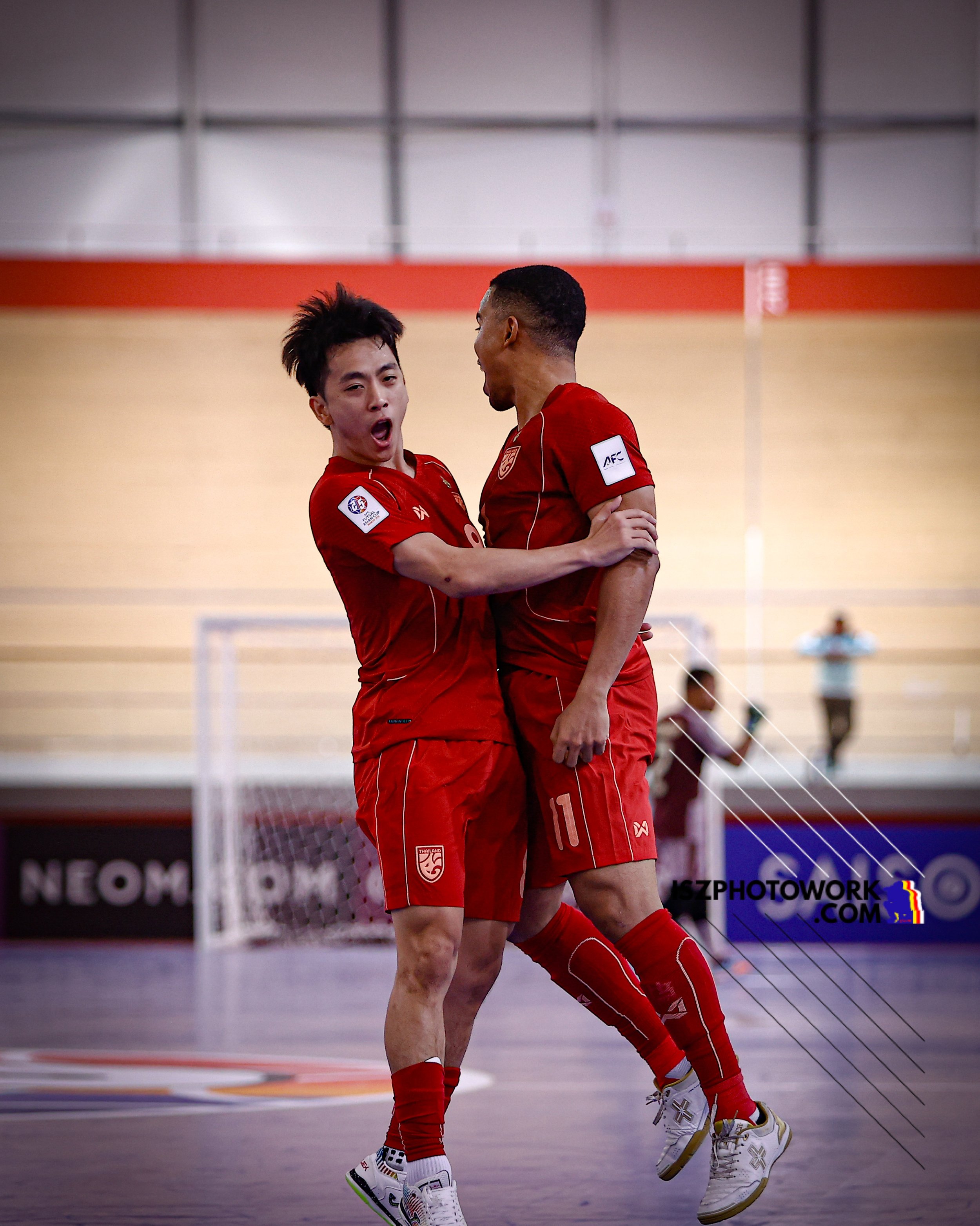 Southeast Asian Giants Secure Passage into Quarter-Finals