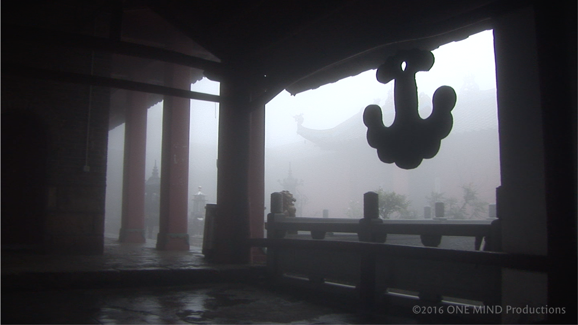 OM_stills_fog_crtyrd_wm.png