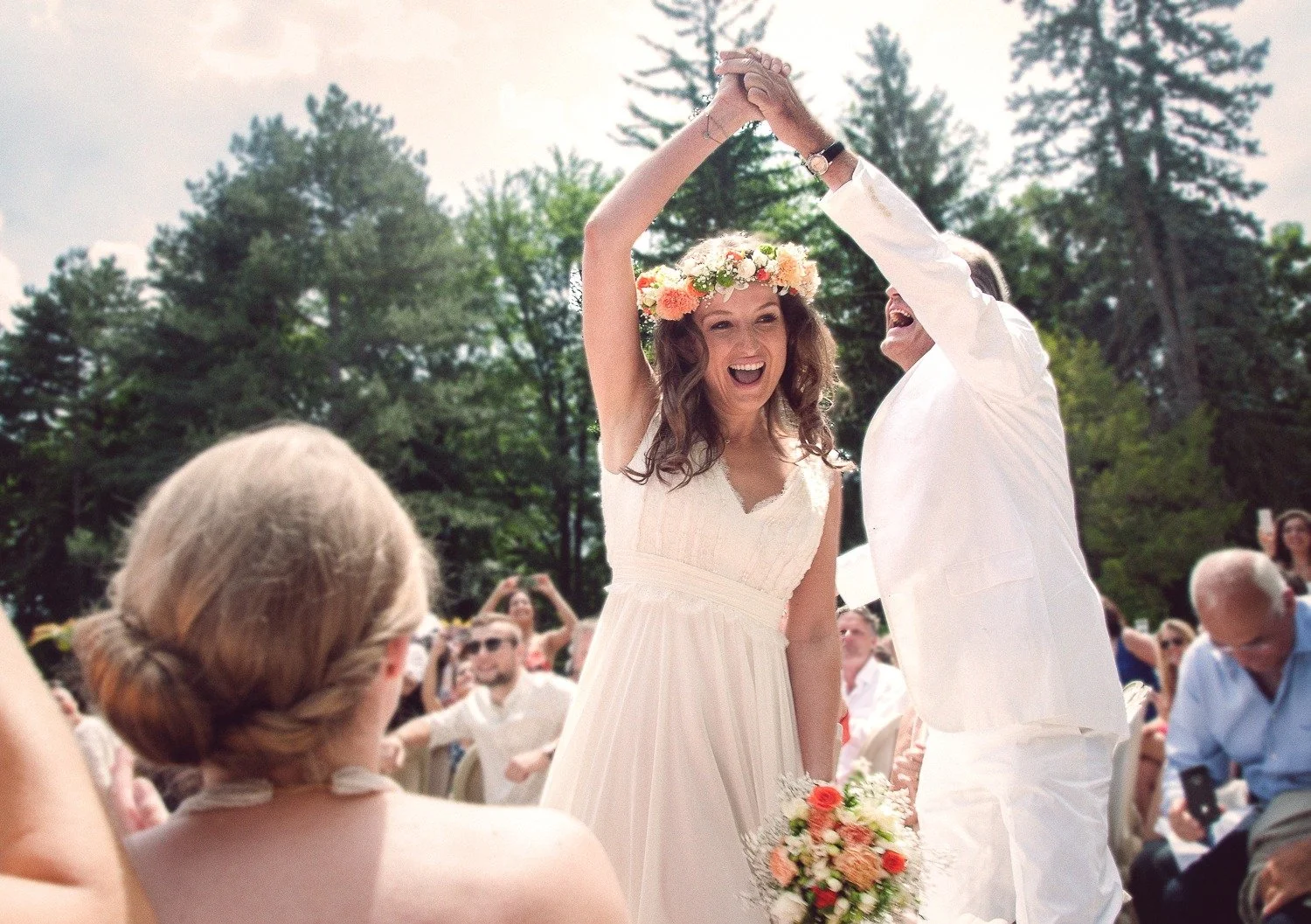 Ariki &amp; Karen 🌸✨ | Austria

When love feels like sunshine and every moment is a celebration.
This is what we live to capture &mdash; the laughter, the movement, the energy of a wedding that feels more like a festival of love.

A day that was as 