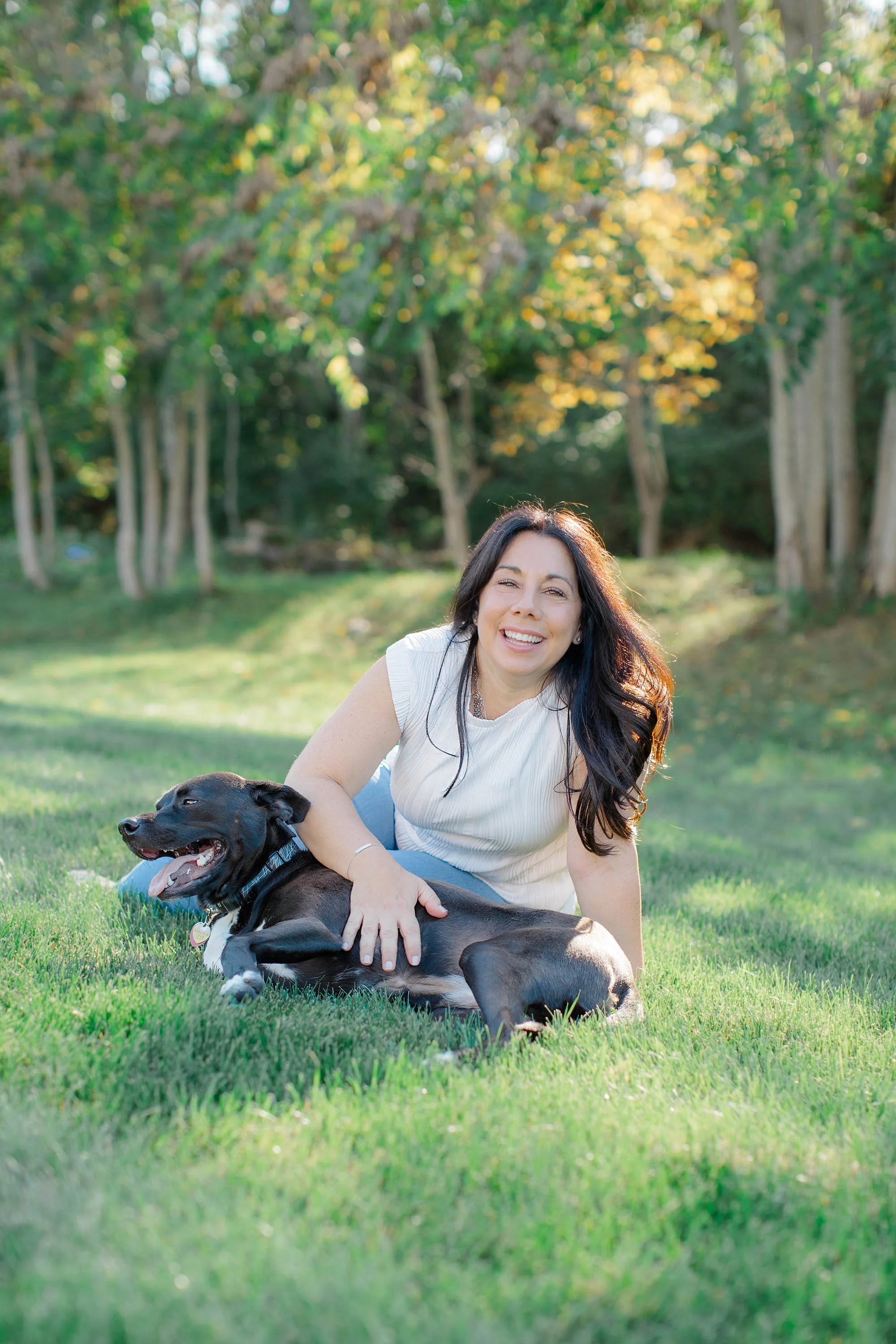 Sheri Bettencourt, ACC, PMP and her dog by Taylor Lynn Photography