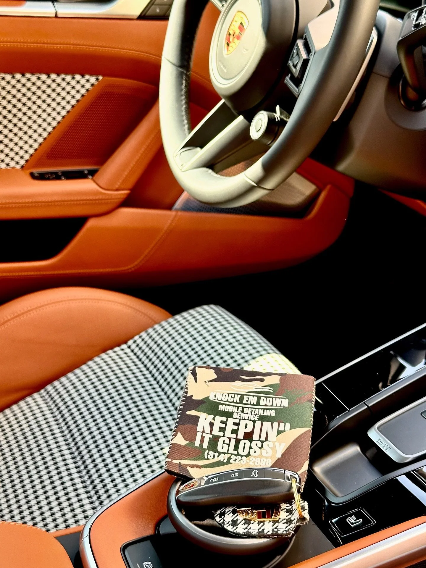 Keep That New Car Gloss
When you buy a new vehicle, our mobile detailing services lock in that showroom shine from day one. We protect your paint, enhance gloss, and make maintenance effortless &mdash; all at your home or office.

📲 Book your appoin