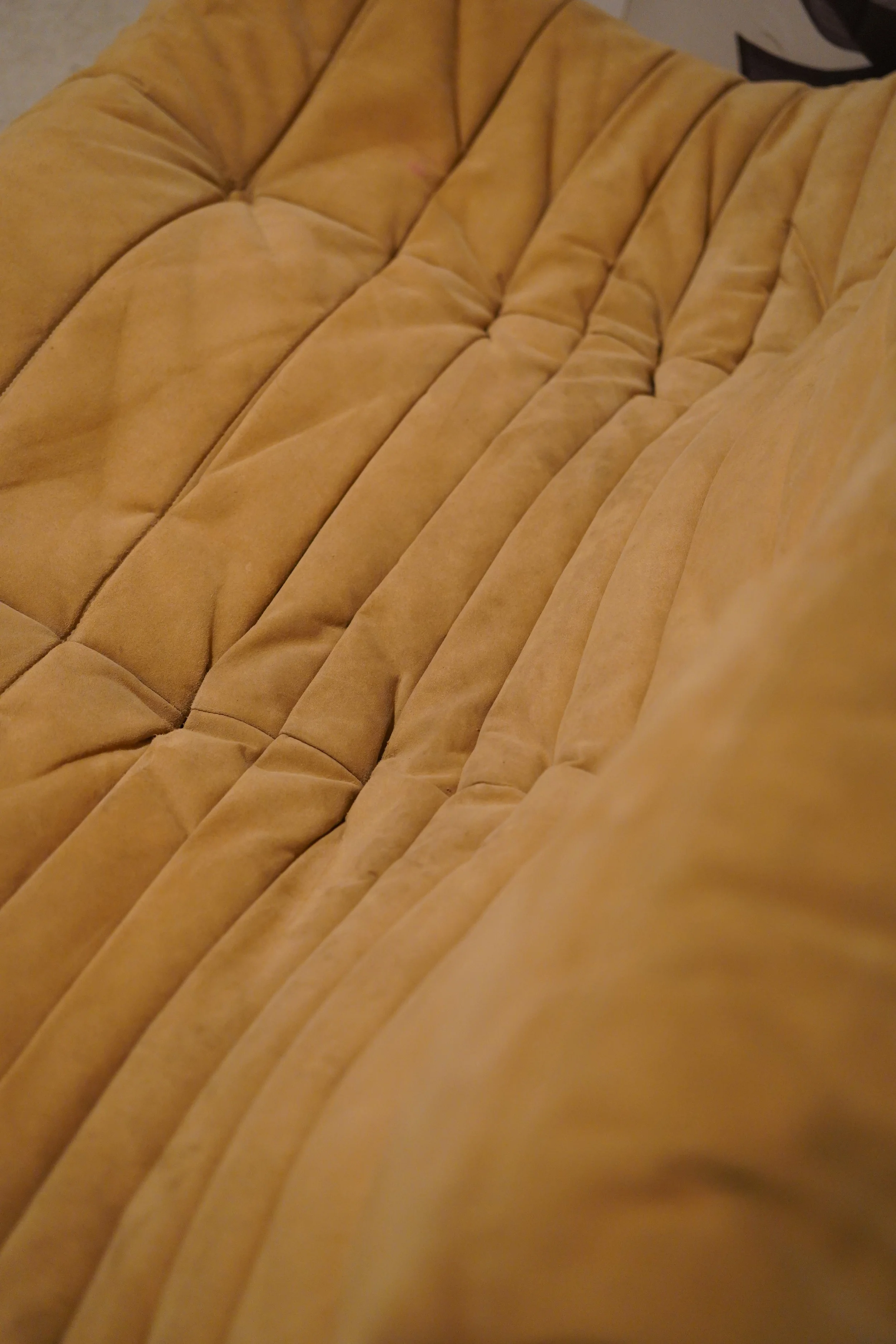 Ligne_Roset_DSC06146.JPG