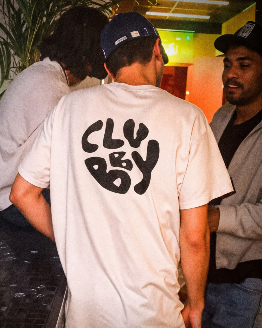 Noche+de+bar+con+logo+CLV+BBY.png