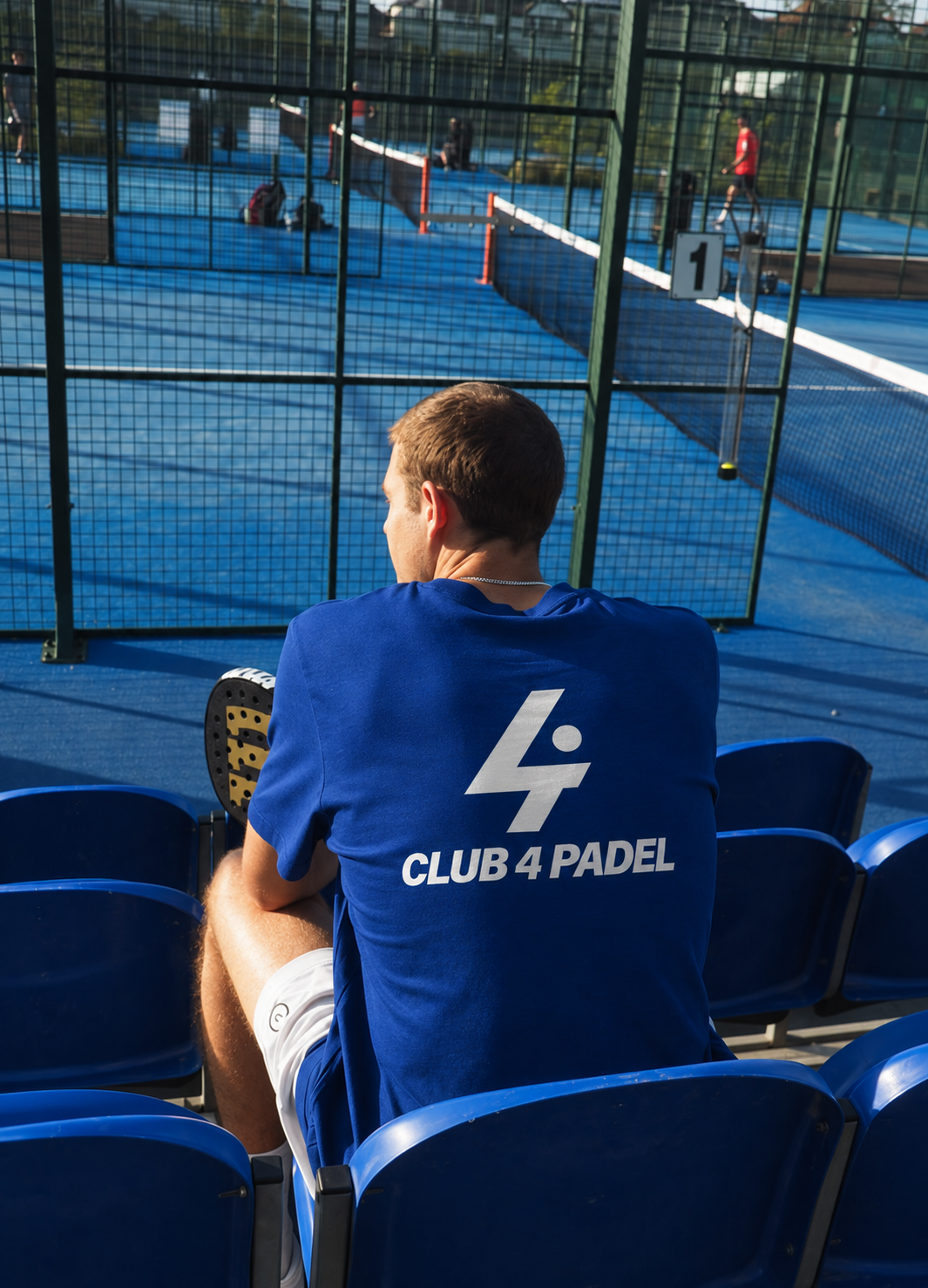Espectador en Club 4 Padel.png