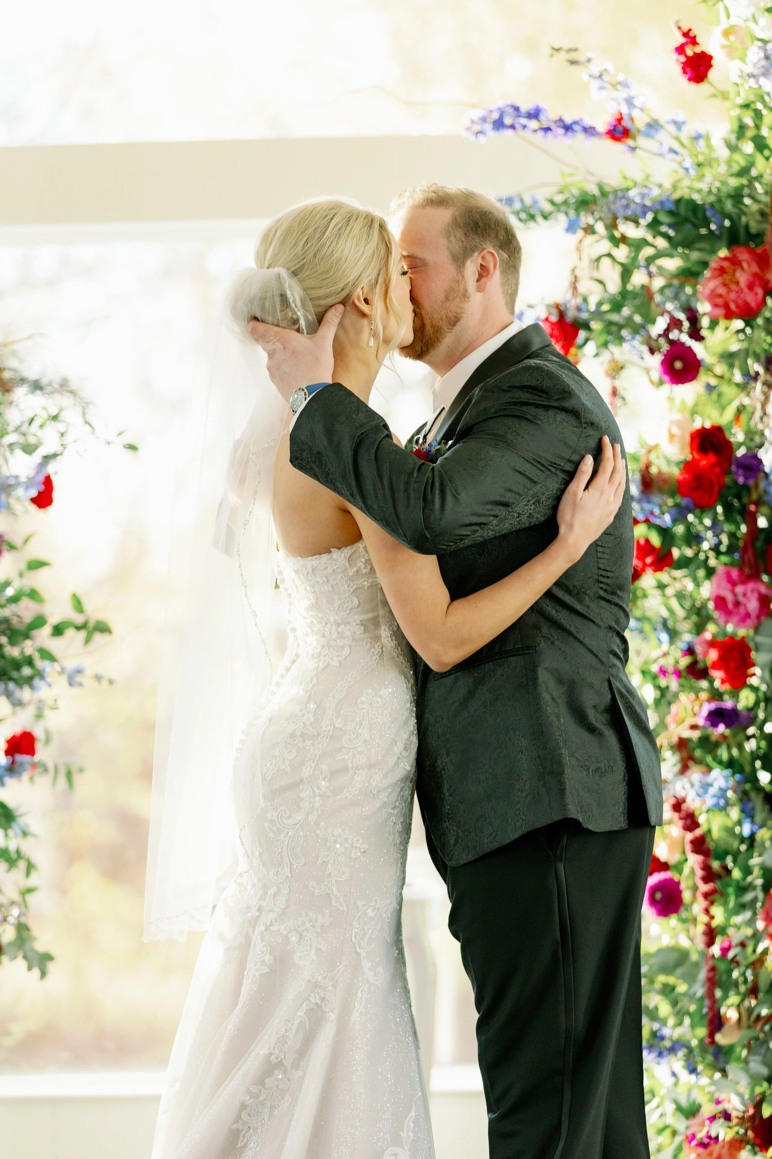 Wedding Florist in Dallas- Luxury Wedding Florist in Dallas-Kaufman Florist-DFW Brides-Brides of North Texas-Wedding Flowers-Best Wedding Florist Dallas- The Nabors 57.jpg
