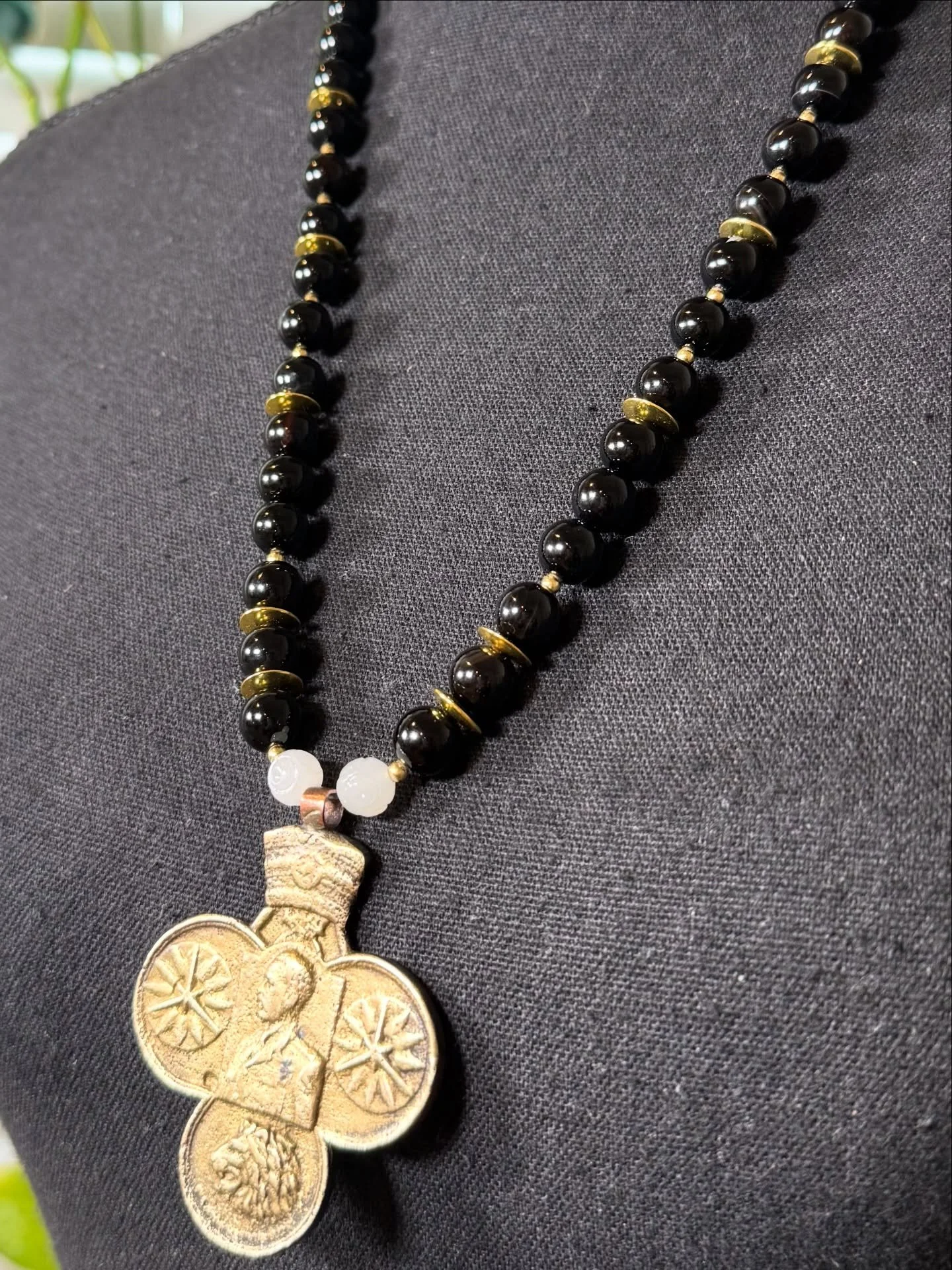 A replica of Ethiopia&rsquo;s Silver Commemorative Medal for Service in the Korean War, created to honor the Kagnew Battalions, the Imperial Guard volunteers who served with distinction from 1951 to 1953.

Emperor Haile Selassie awarded the unit for 