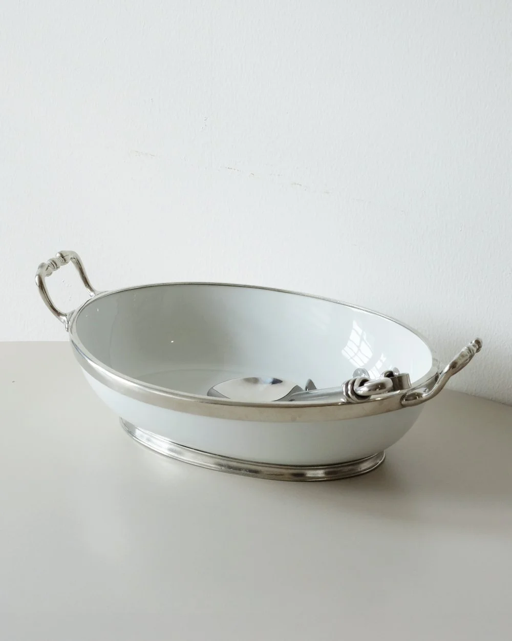 handleovalbowl_1.jpg