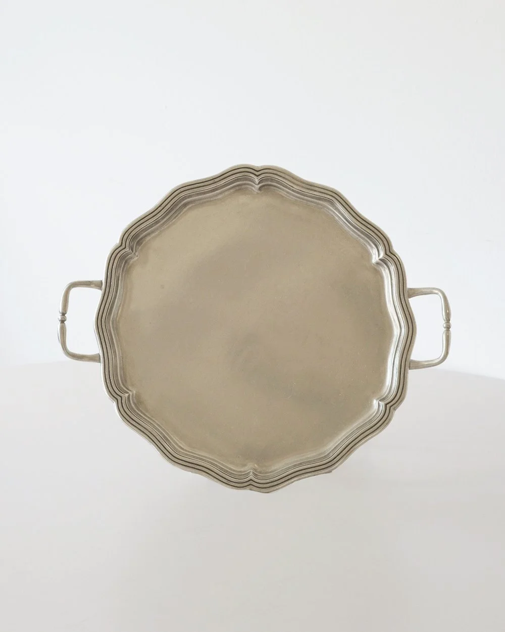 roundtray.jpg
