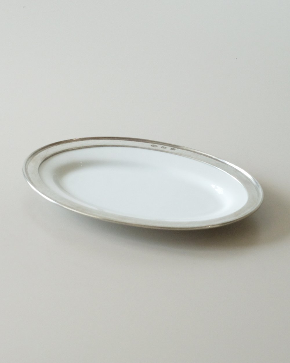 ovalplate.jpg