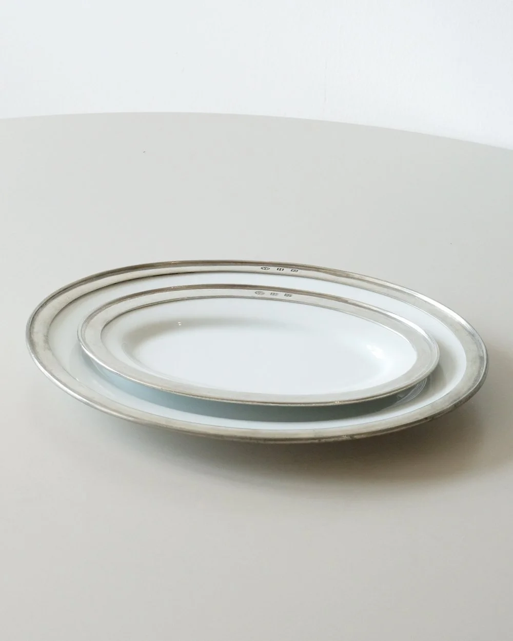 Oval Plate (2 size)