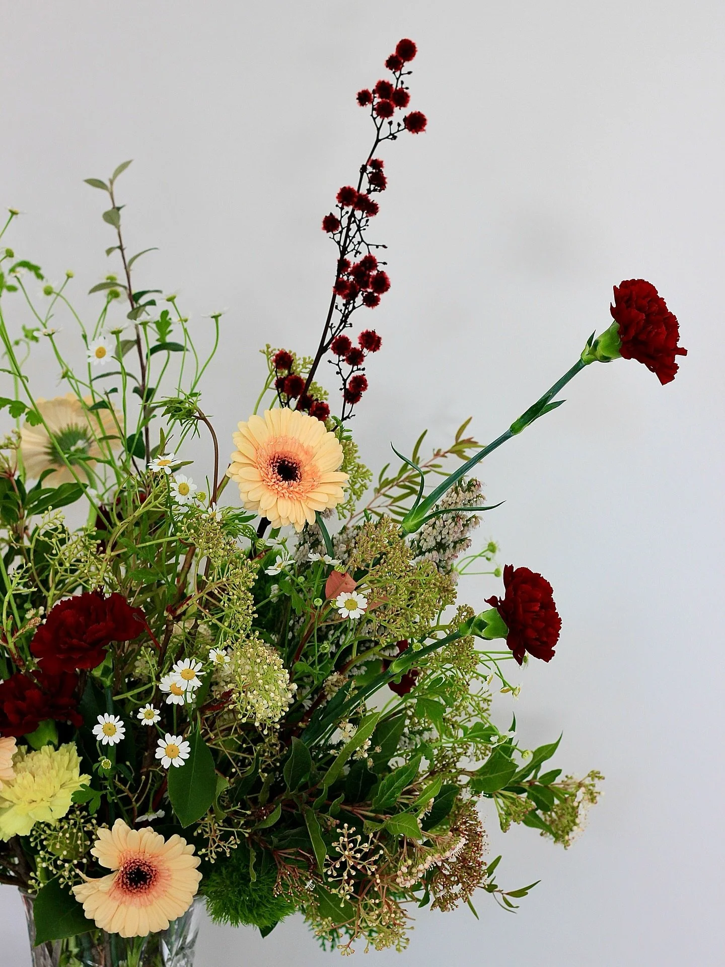 Who says flowers get all the spotlight? Lush foliage brings texture, depth, and timeless elegance to every arrangement. Let nature&rsquo;s greens steal the show 🌿✨

Contact for inquiries via: 
Email: hello@HTstudioau.com 
Phone: 0451602272
Website: 