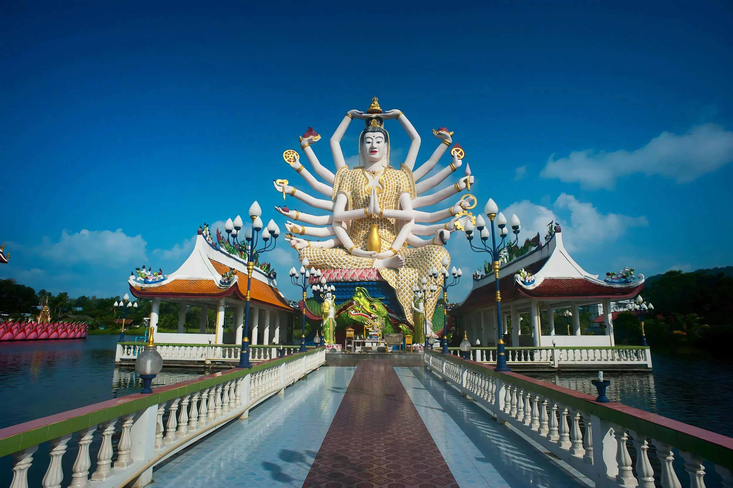 Thailand: A Luxury Escape into Culture and Crystal Beaches