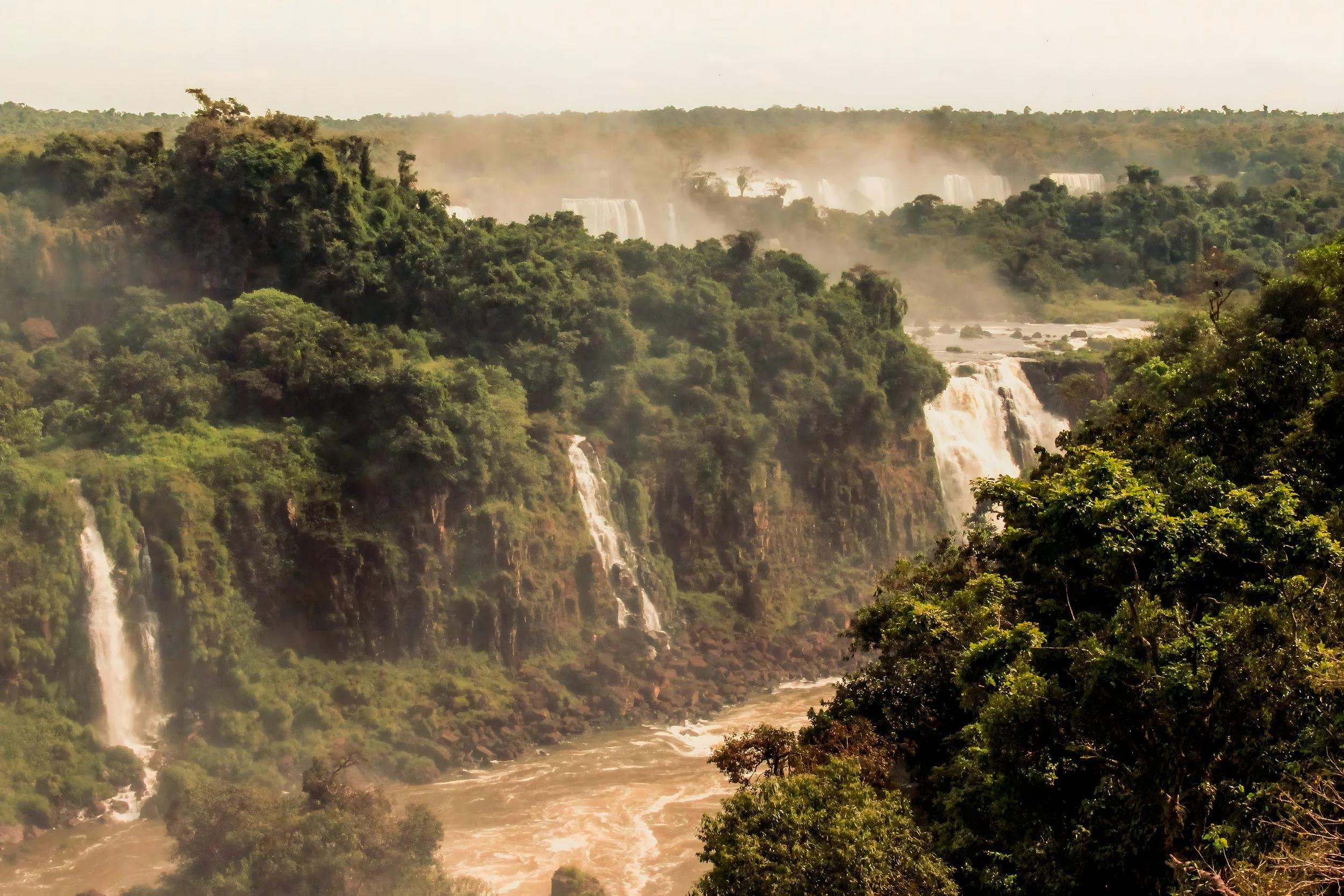 Iguazu waterfall.jpeg