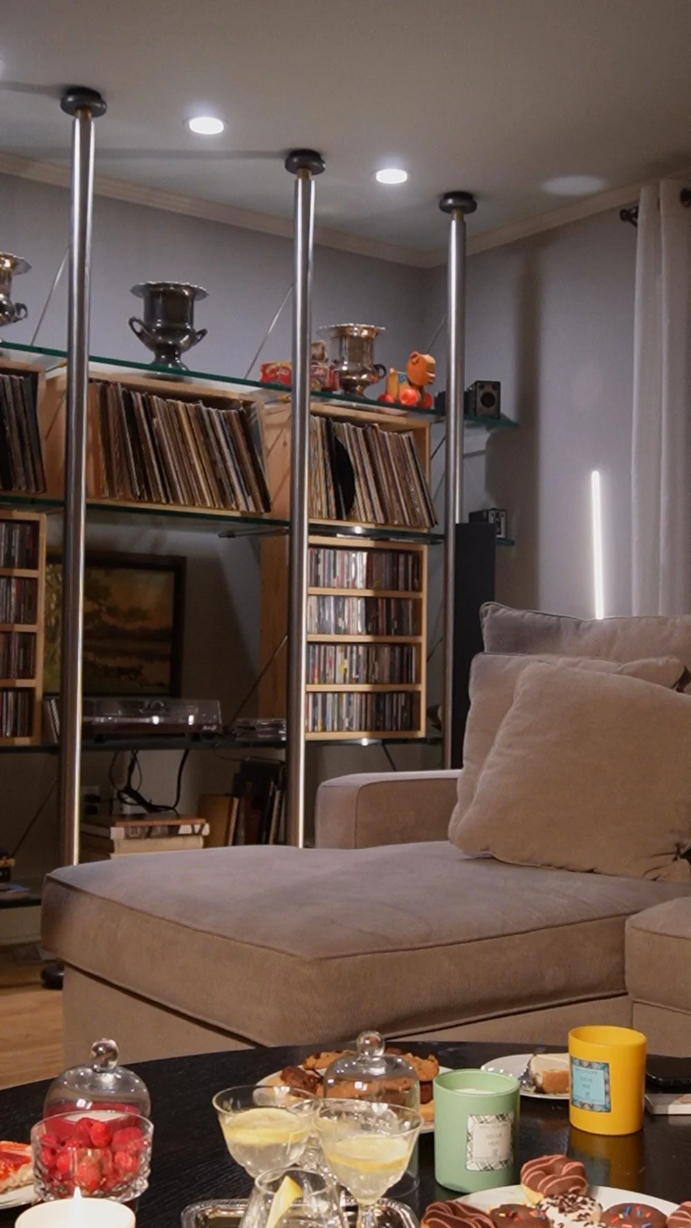 Using Candles in Minimalist Homes