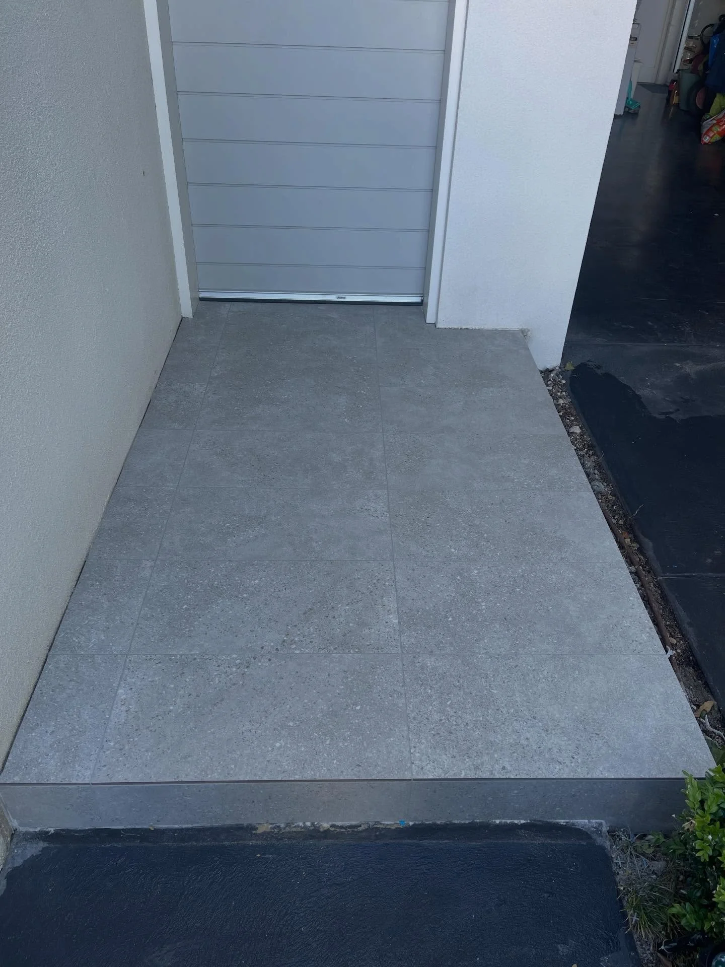 Front porch glow-up with some fresh 300x600s ✨

Enquire via DM or email.

#BDTilingSolutions#tiler#tilerlifemelbournetilerfreshfinishrenovations