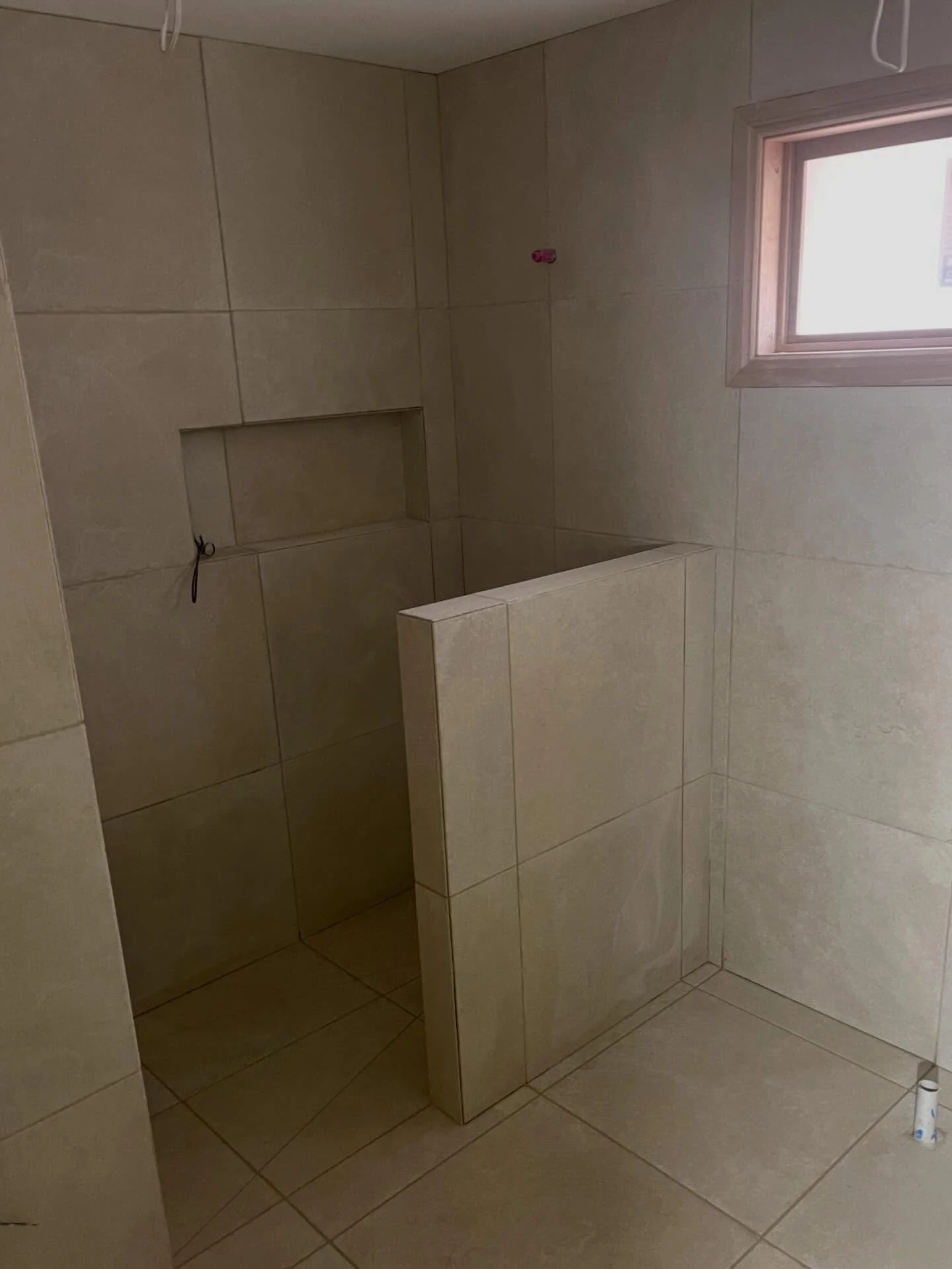 Bathroom, powder room &amp; laundry upgrade ✅

Enquire via DM or email.

#BDTilingSolutions#tiler#tilerlife#melbournetiler#renovations