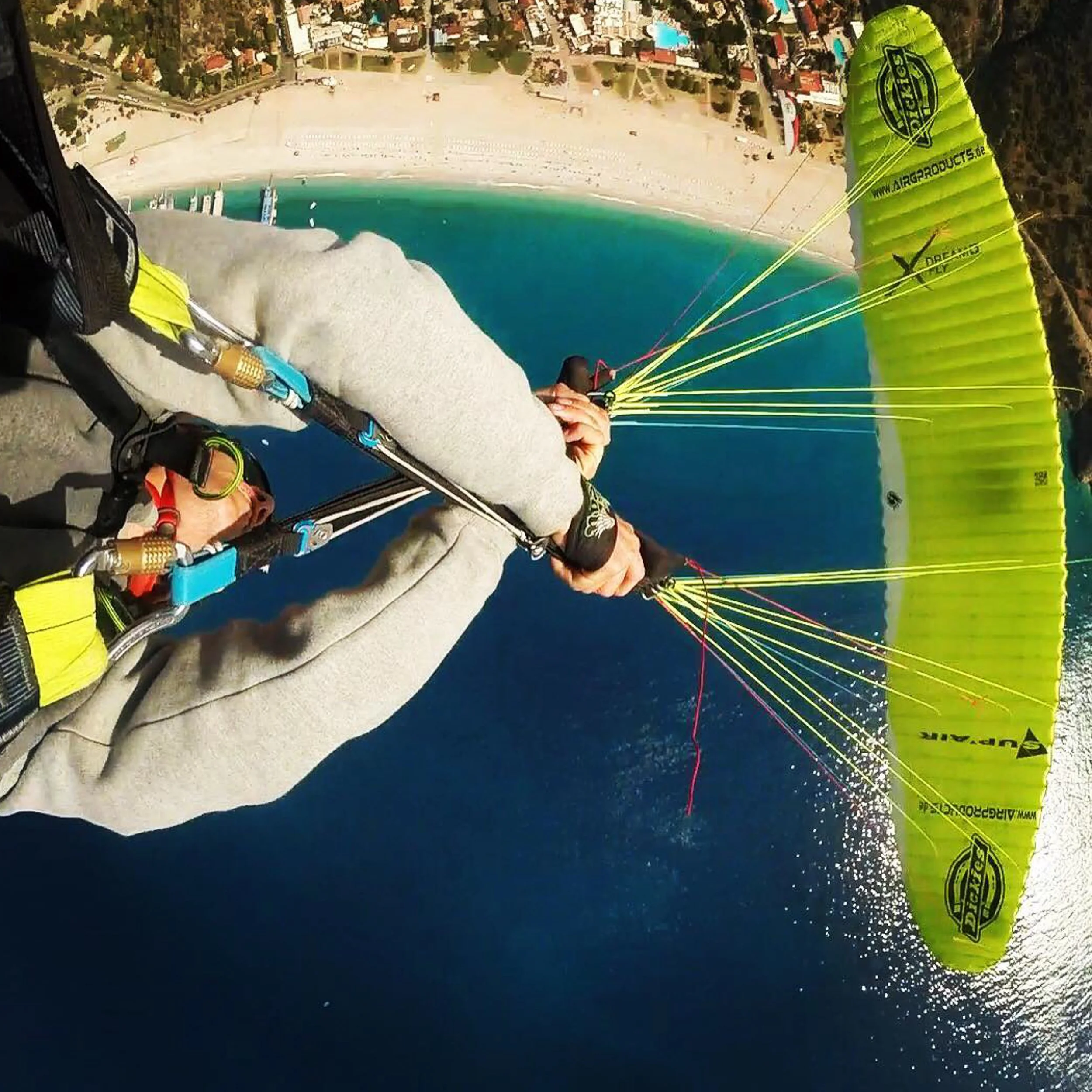 paragliding acrotraining.jpg