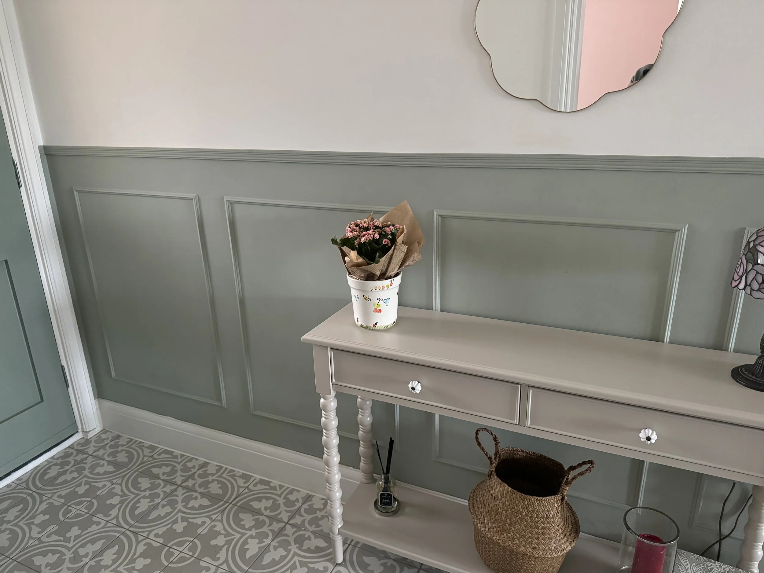 traditional wall panelling